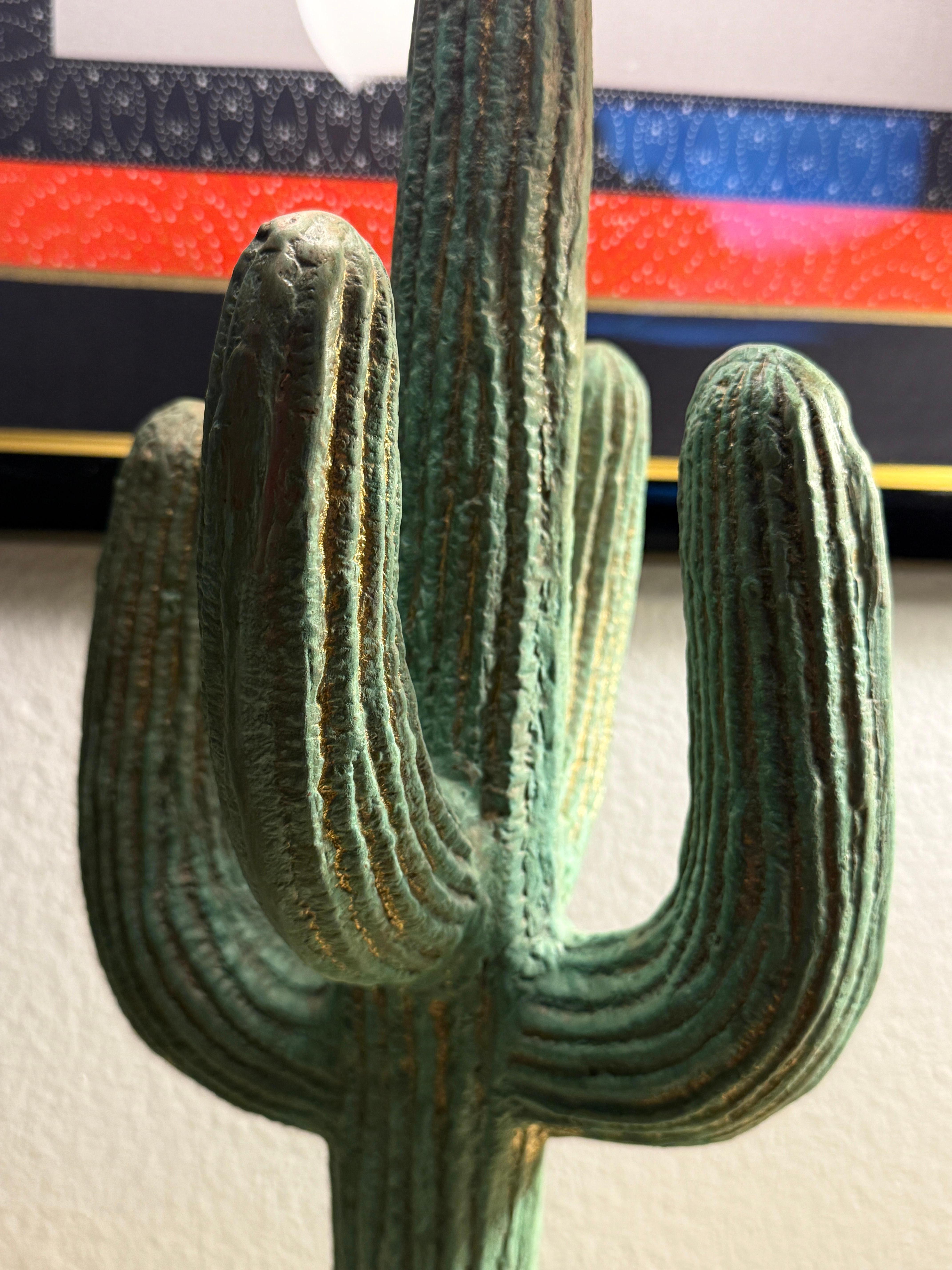 Fine XX secolo Lampada a cactus Saguaro in ottone in vendita
