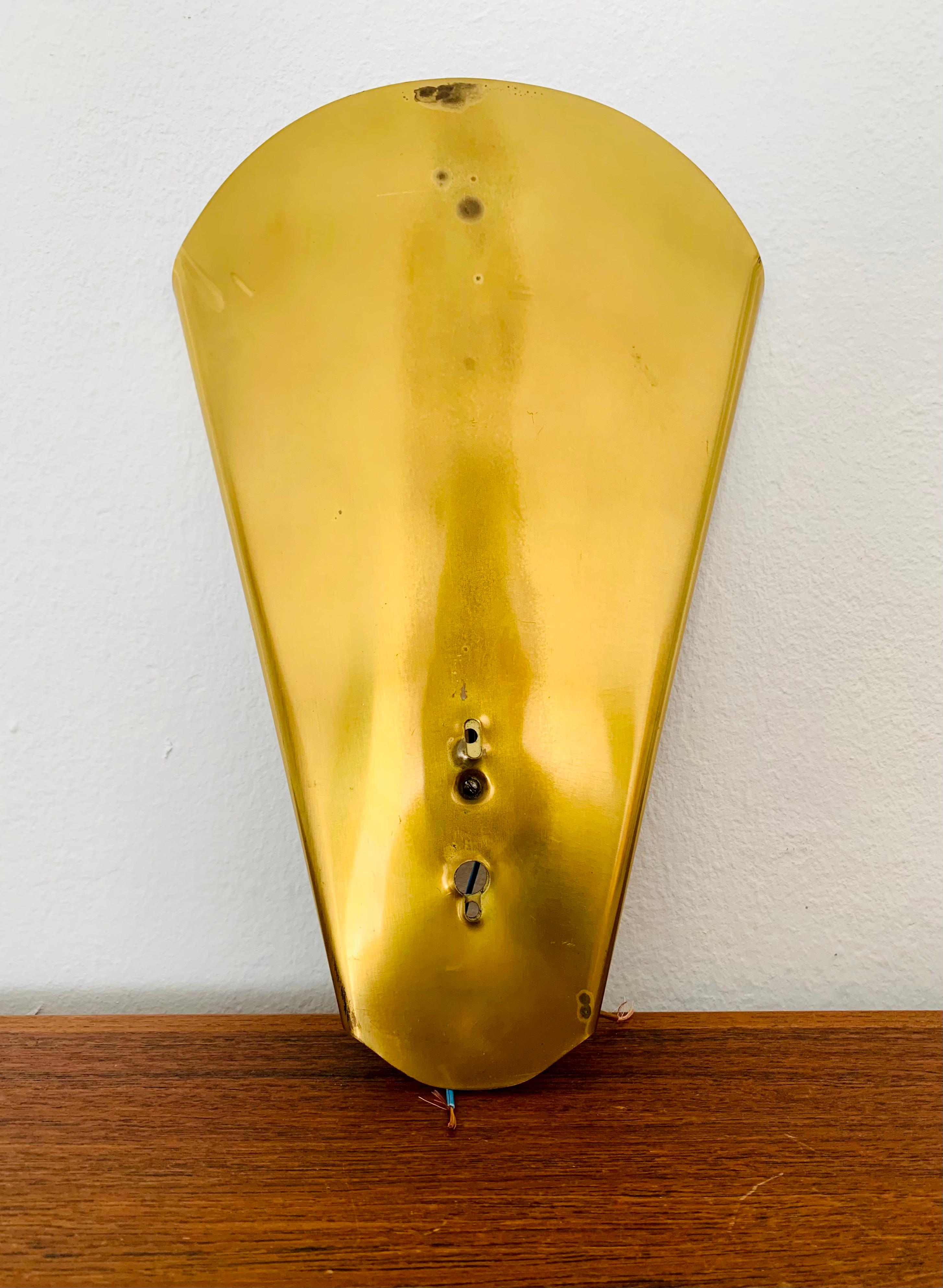 Brass sconce For Sale 7