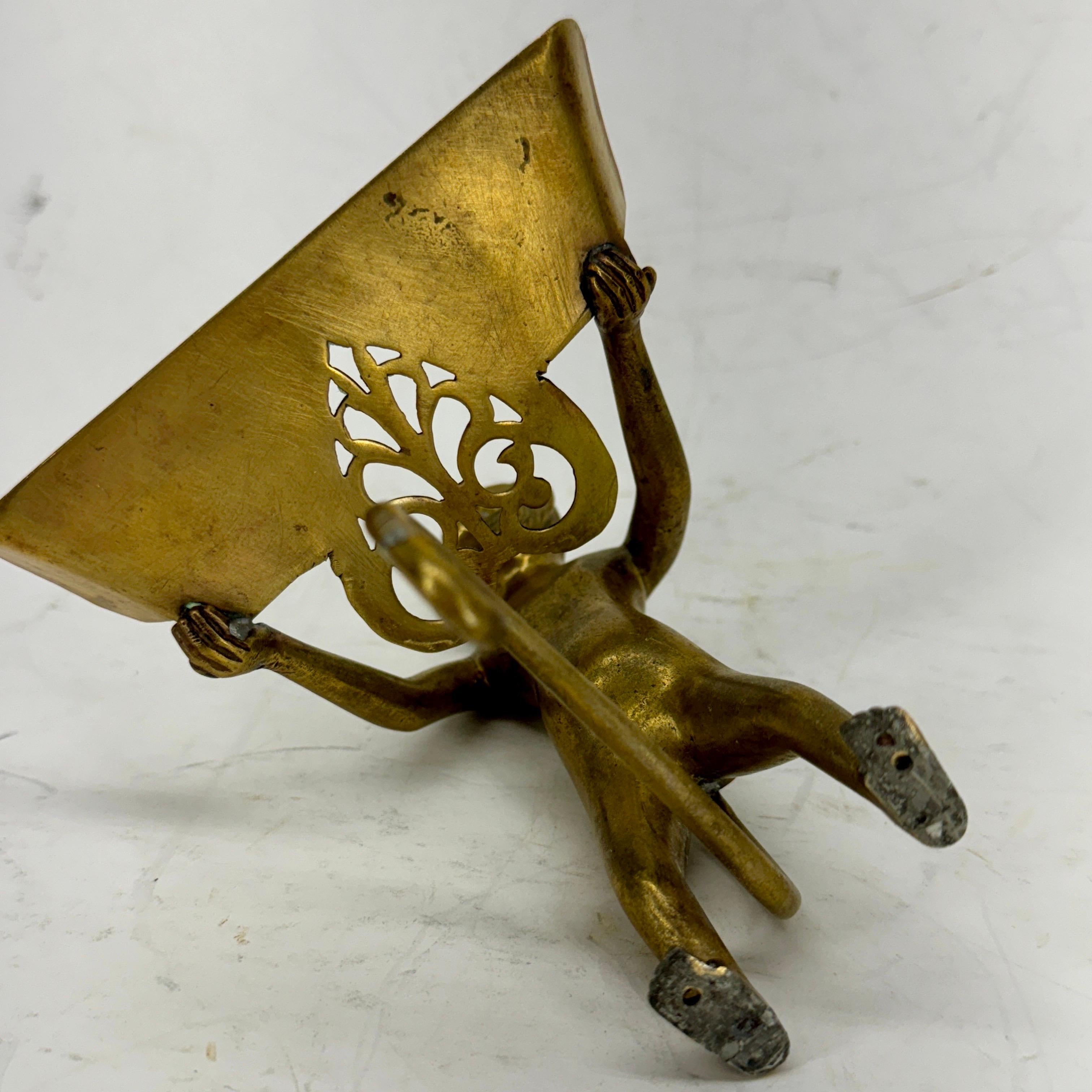 Brass Sculpture of Monkey Holding Business Card Holder, Late 19th Century  For Sale 7