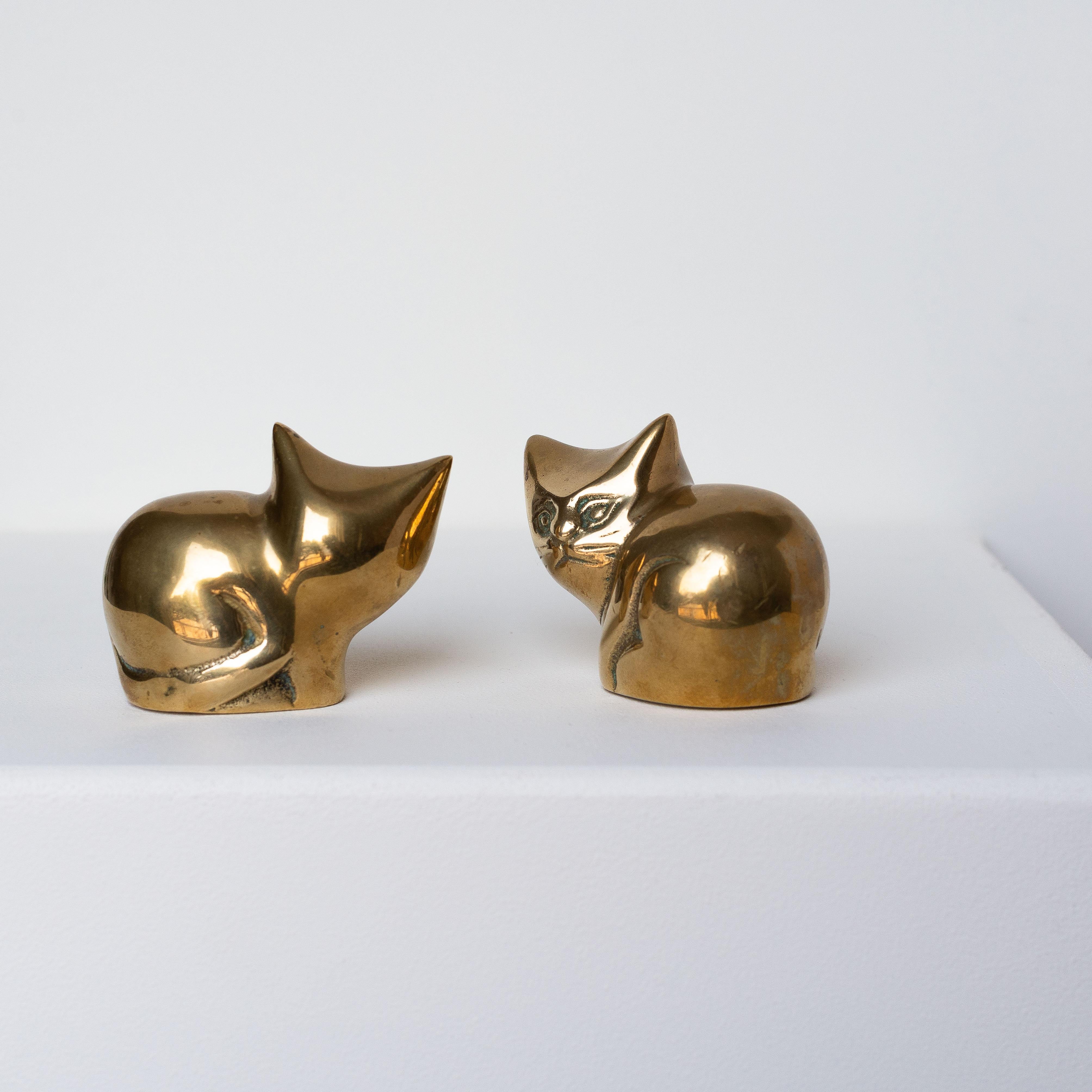 20ième siècle Sculptures ou serre-livres en laiton, paire de chats, France 1970