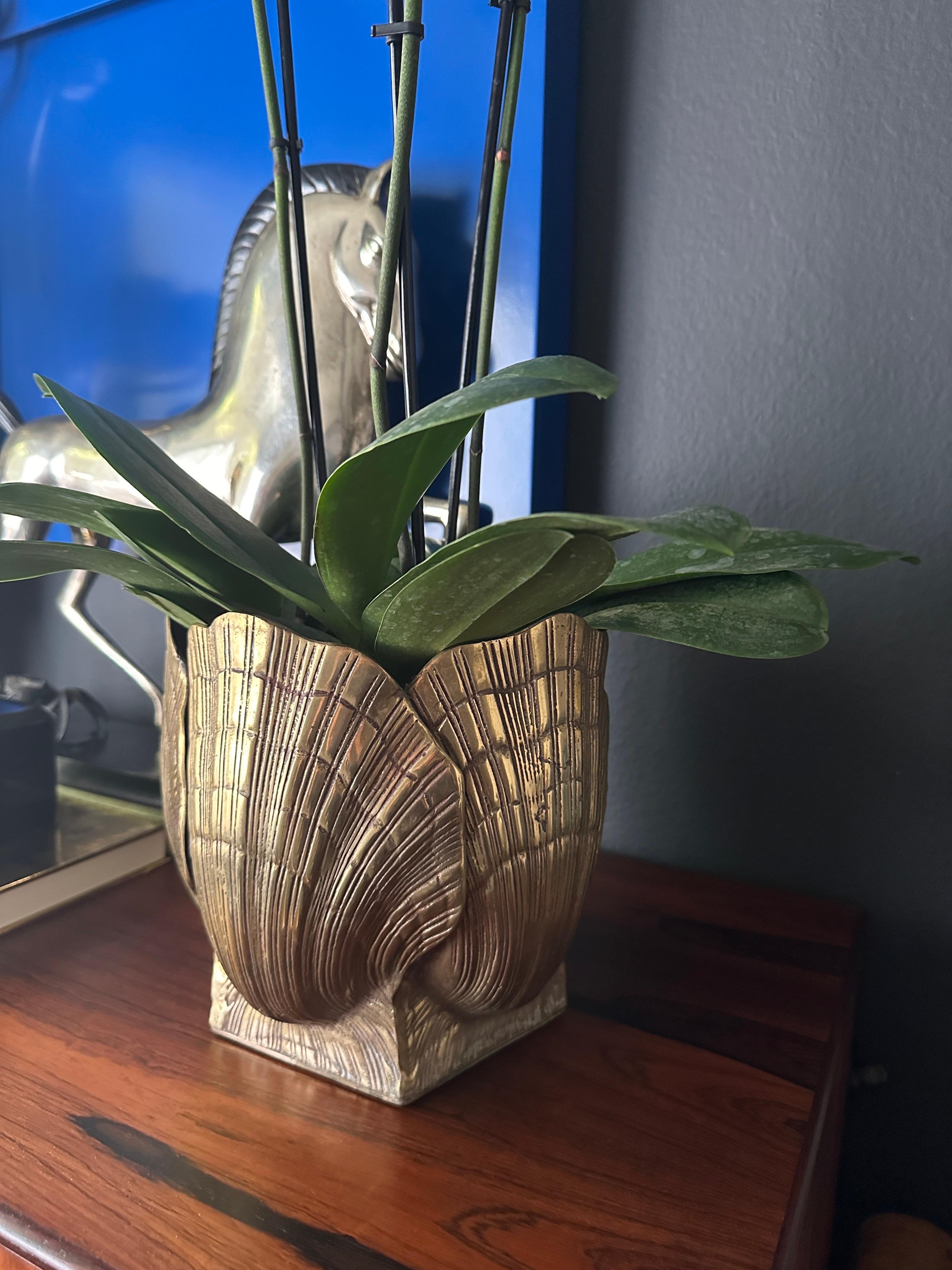 Brass Sea Shell Planter 6