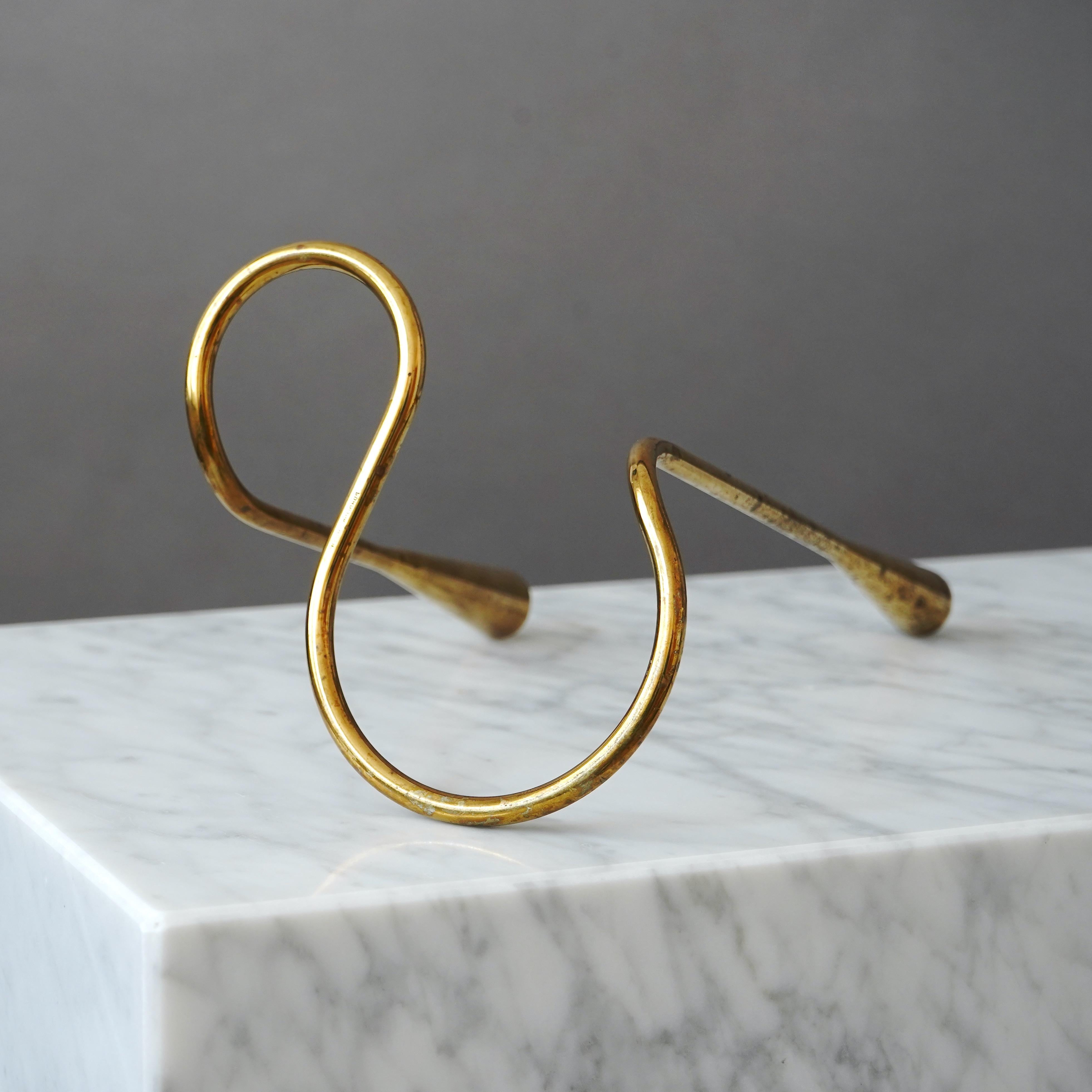 Brass Serpentine Candlestick by Illums Bolighus. Denmark, 1950s For Sale 3