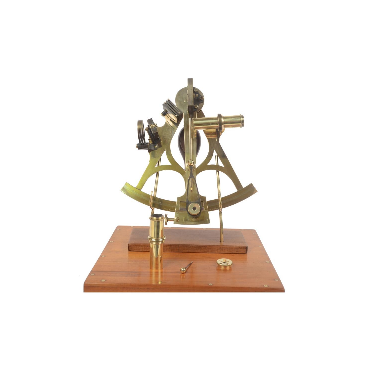 Brass sextant from the second half of the 19th century, signed Matheson & Co Leith Makers to the Royal Navy complete with lenses and placed in its beautiful original mahogany box with brass hinges and hooks. Flap and Vernier mad of silver, wooden