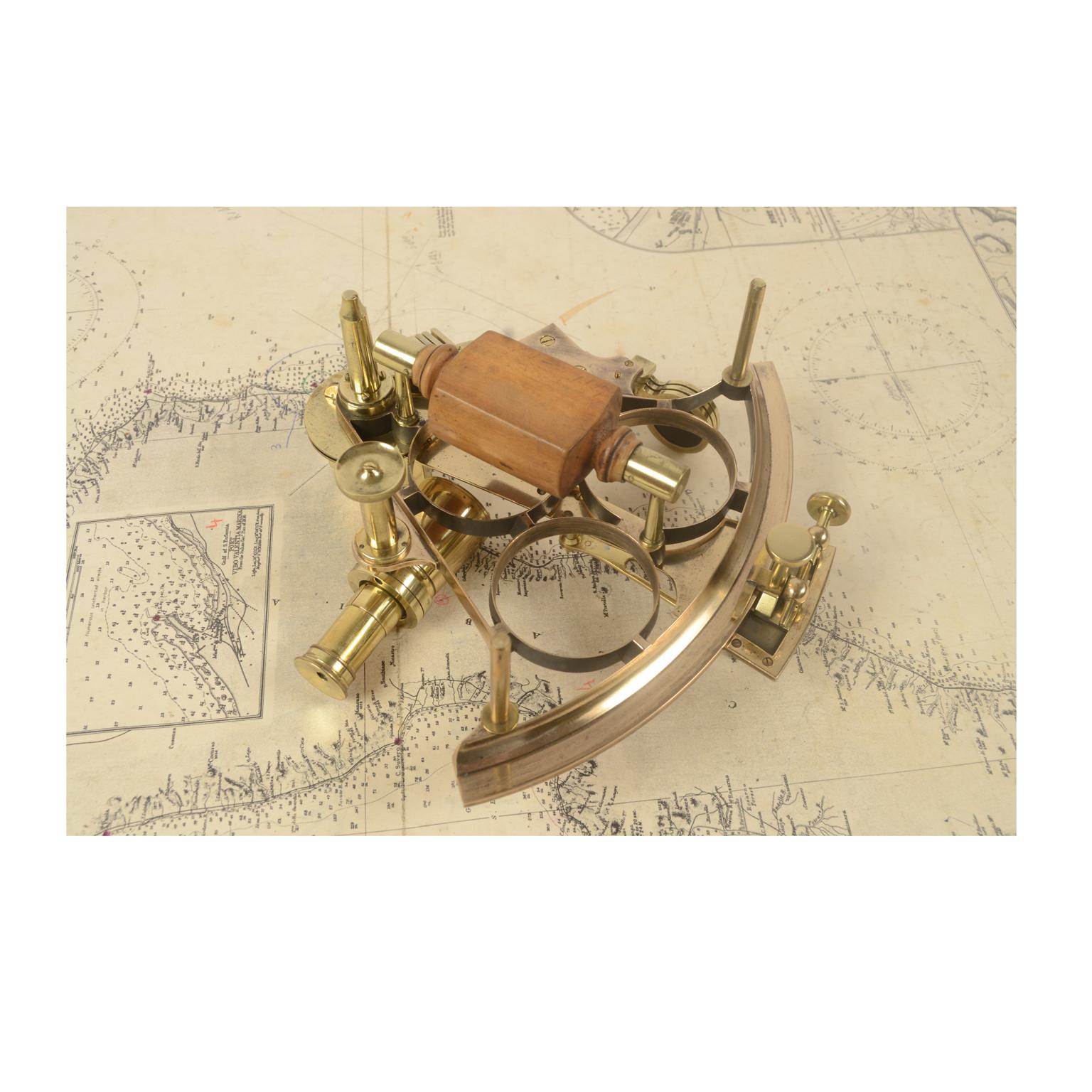 Brass Sextant Made in the Second Half of the 19th Century in Its Original Box 7