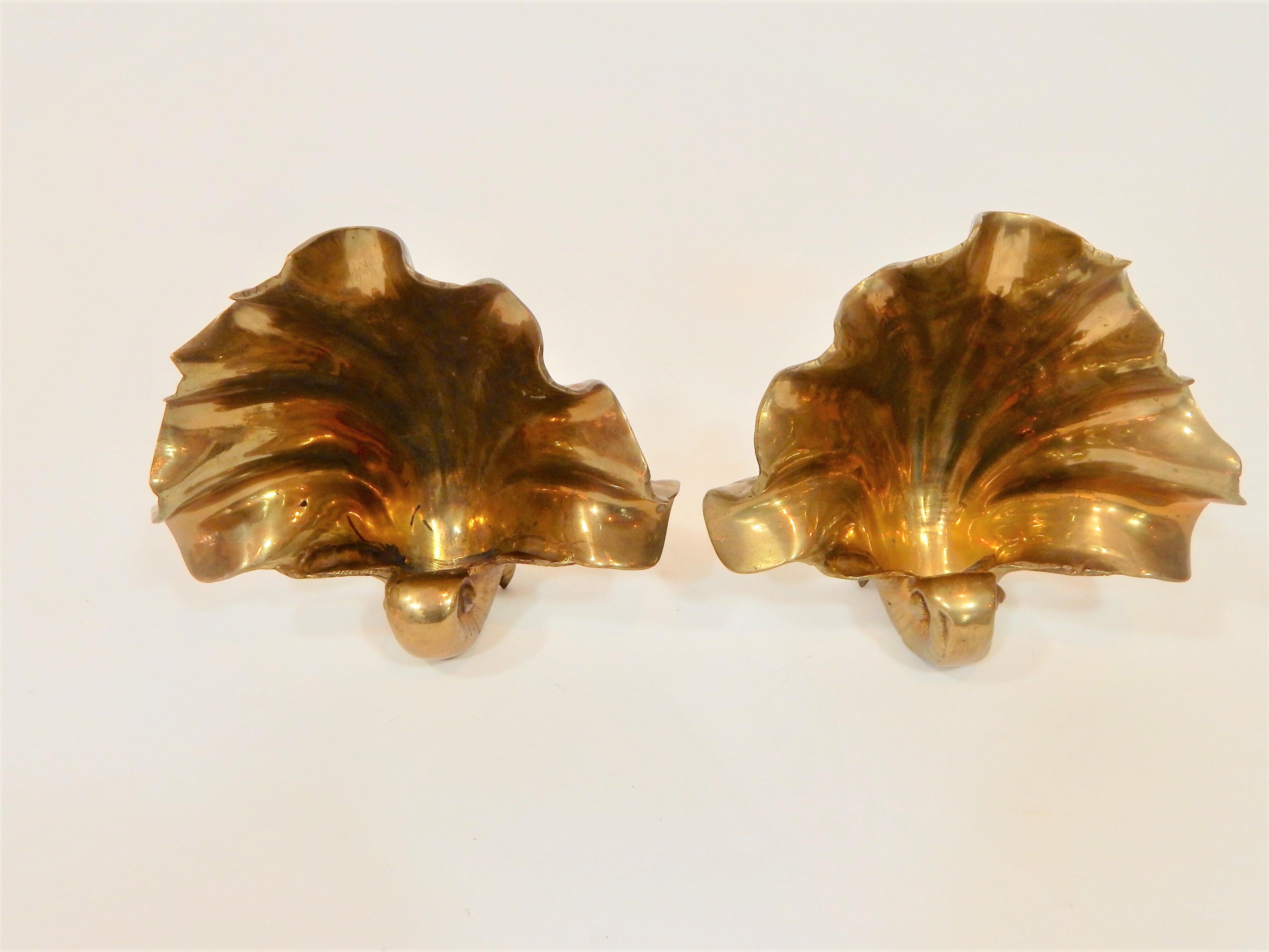 Mid Century Decorative Brass Shells  3