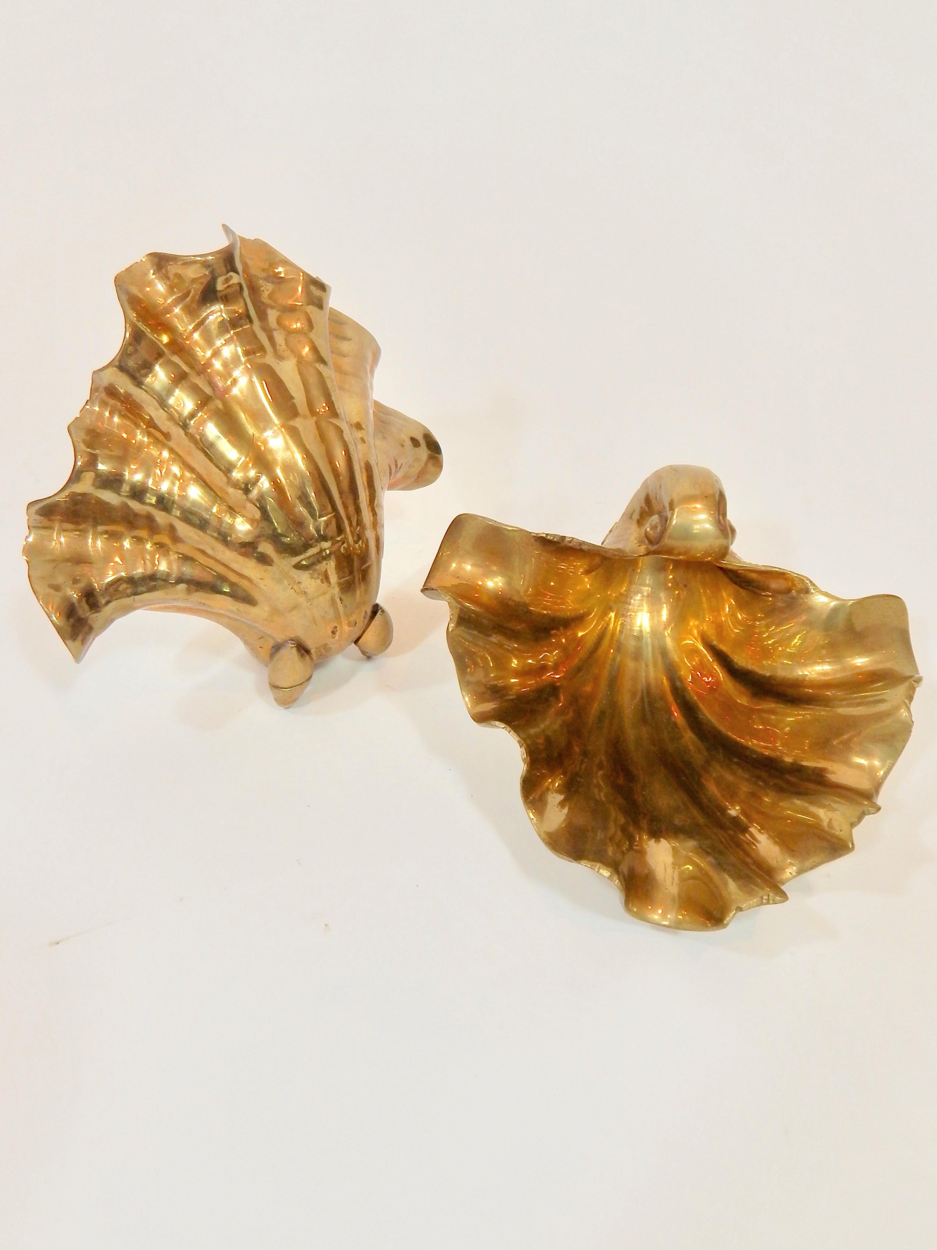 Mid Century Decorative Brass Shells  4