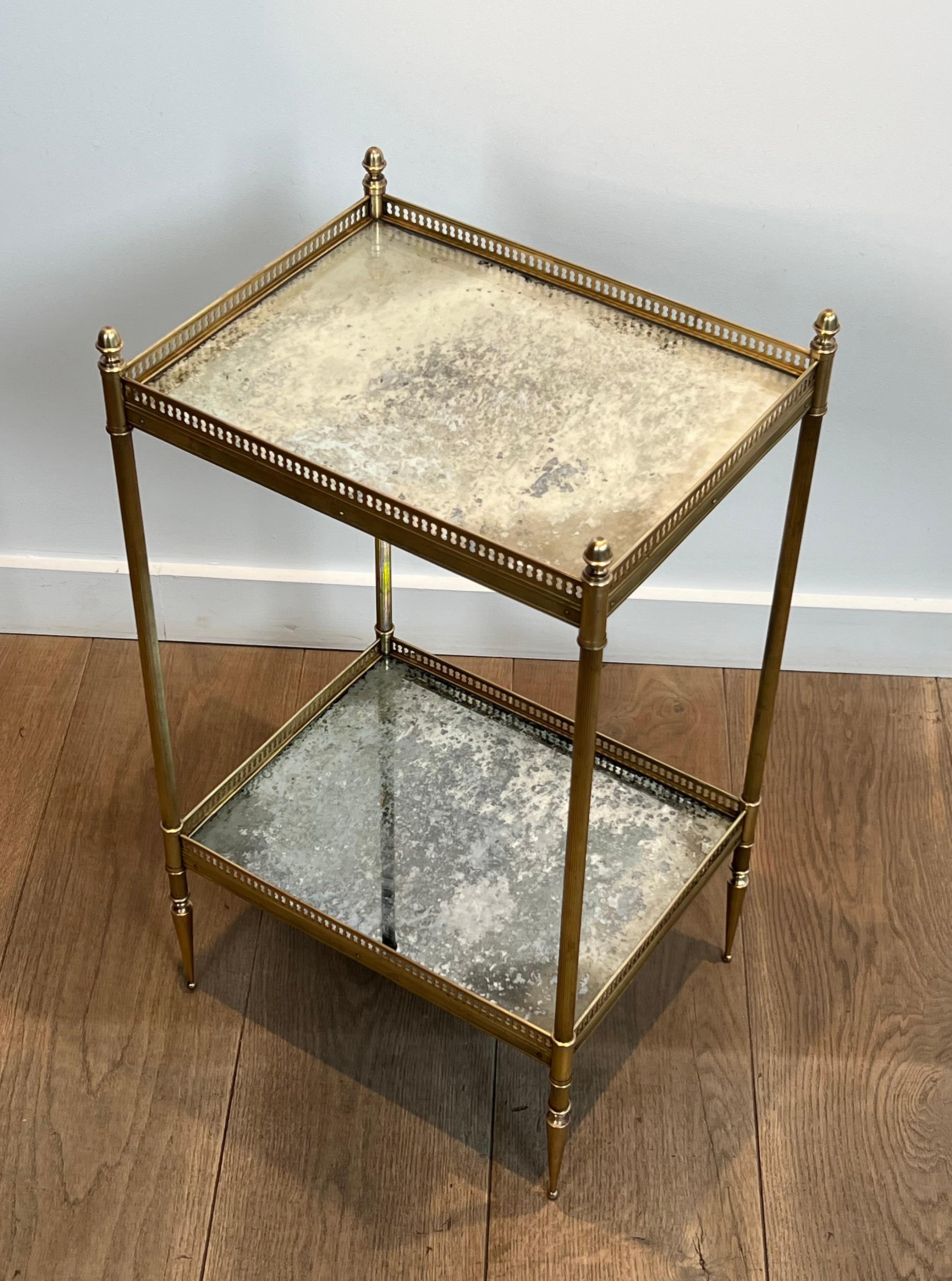 Tables d'appoint en laiton avec plateaux en miroir oxydé par Maison Jansen en vente 13