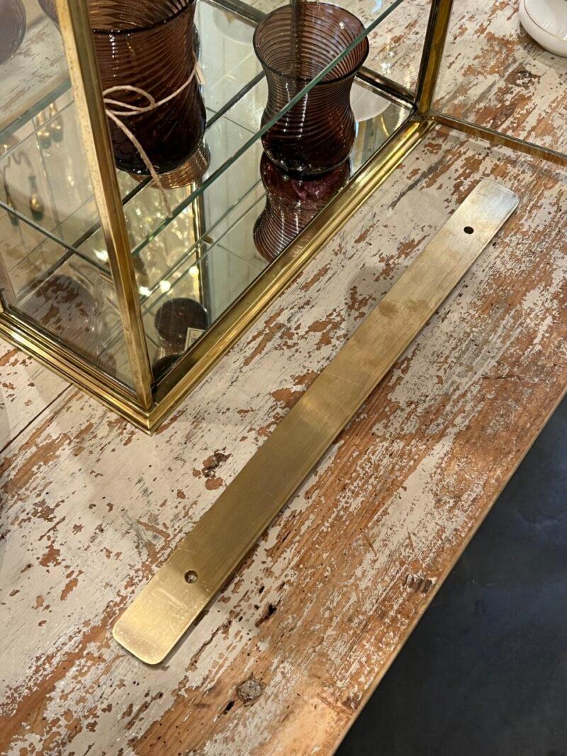 Brass Siegel Display Cabinet, Circa 1930s France 6
