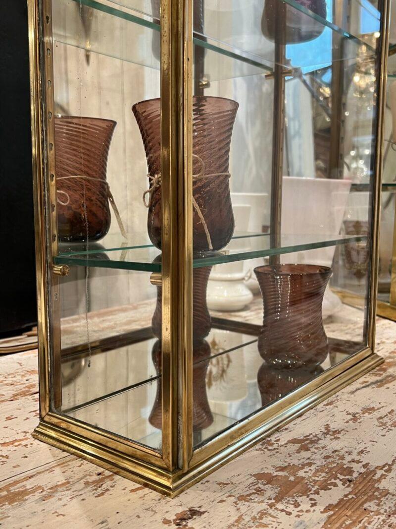 Brass Siegel Display Cabinet, Circa 1930s France In Good Condition In Copenhagen K, DK