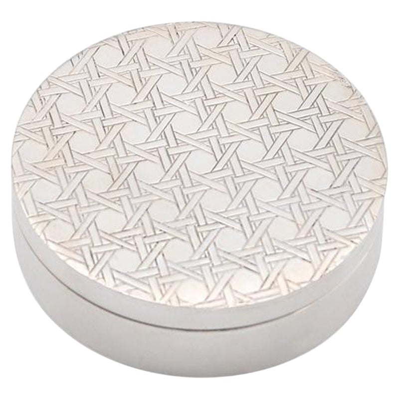 Brass silver-plated chiseled Round Box, Hommage Collection, Canning Pattern For Sale