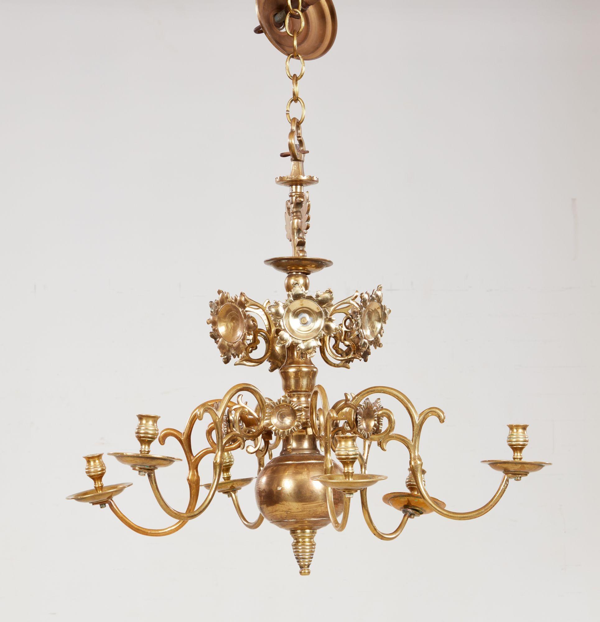 Lampadario a sei luci in ottone in vendita 4
