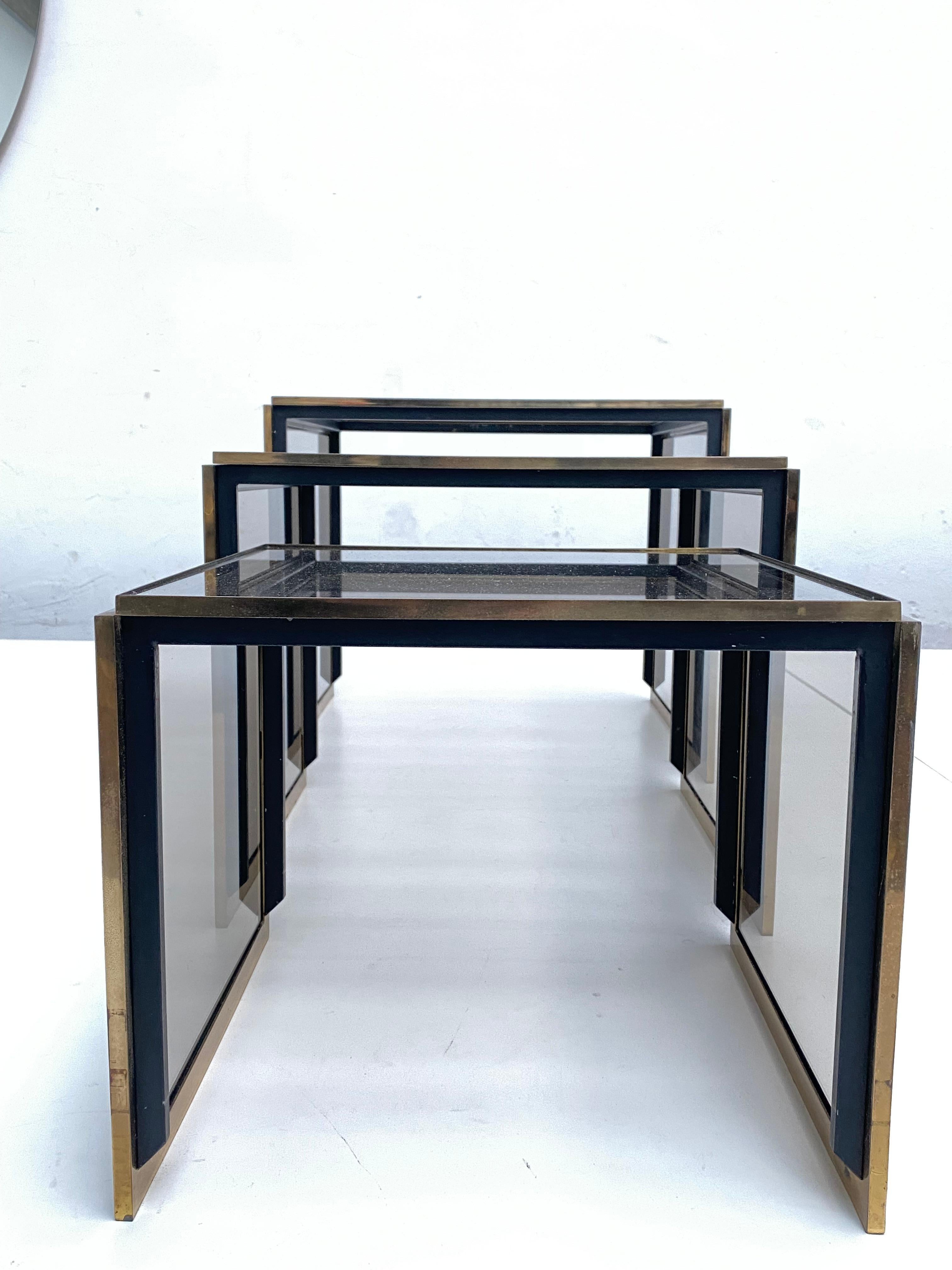 Hollywood Regency Brass & Smoked/Mirrored Glass Nesting Tables by Renato Zevi, Italy 1970's For Sale