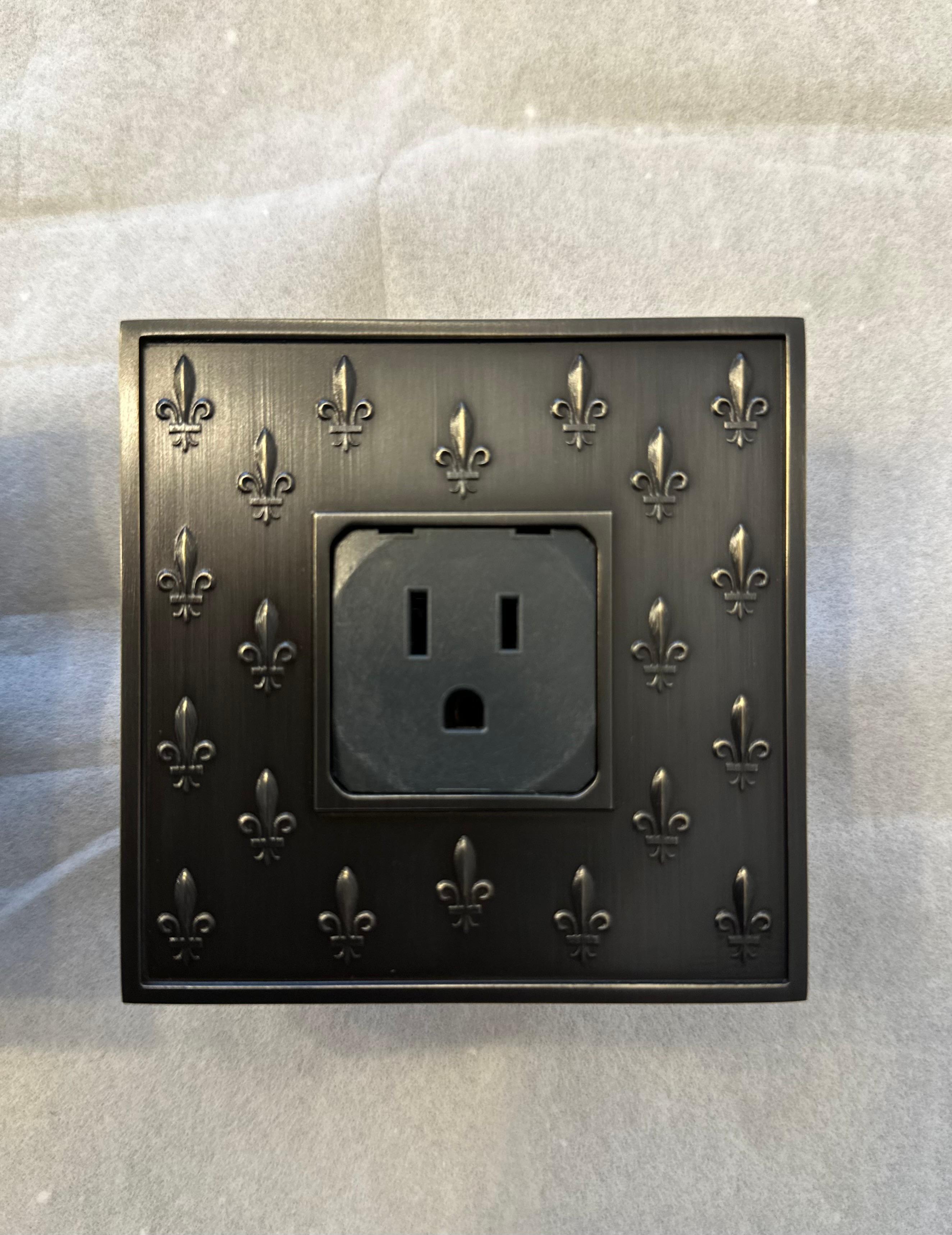 Brass socket outlet Versailles collection US/UK/EU by Jerome Bugara For Sale 1