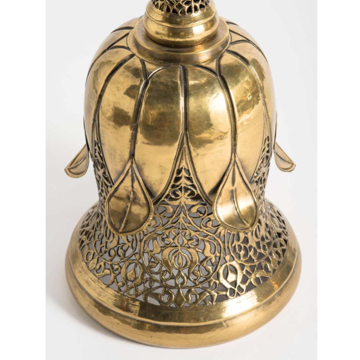 Malaysian Brass Southeast Asian Style Table Lamp For Sale