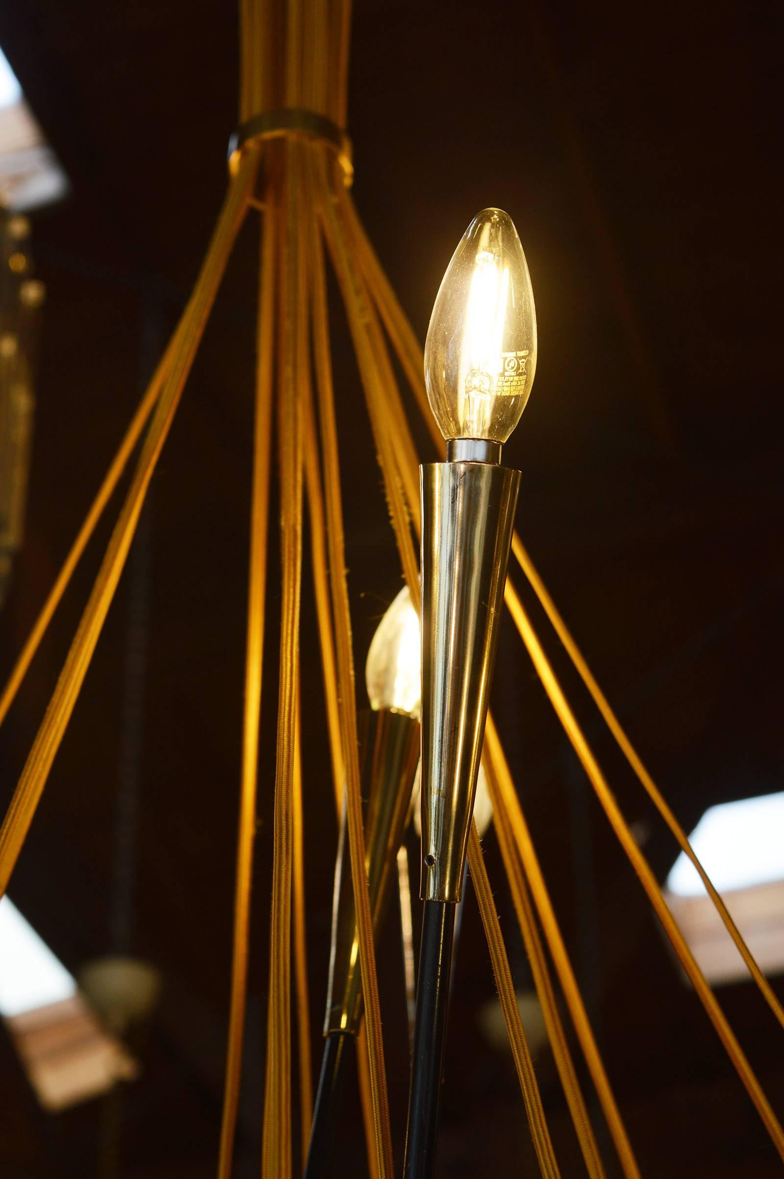 Brass Sputnik Chandelier In Excellent Condition In Los Angeles, CA