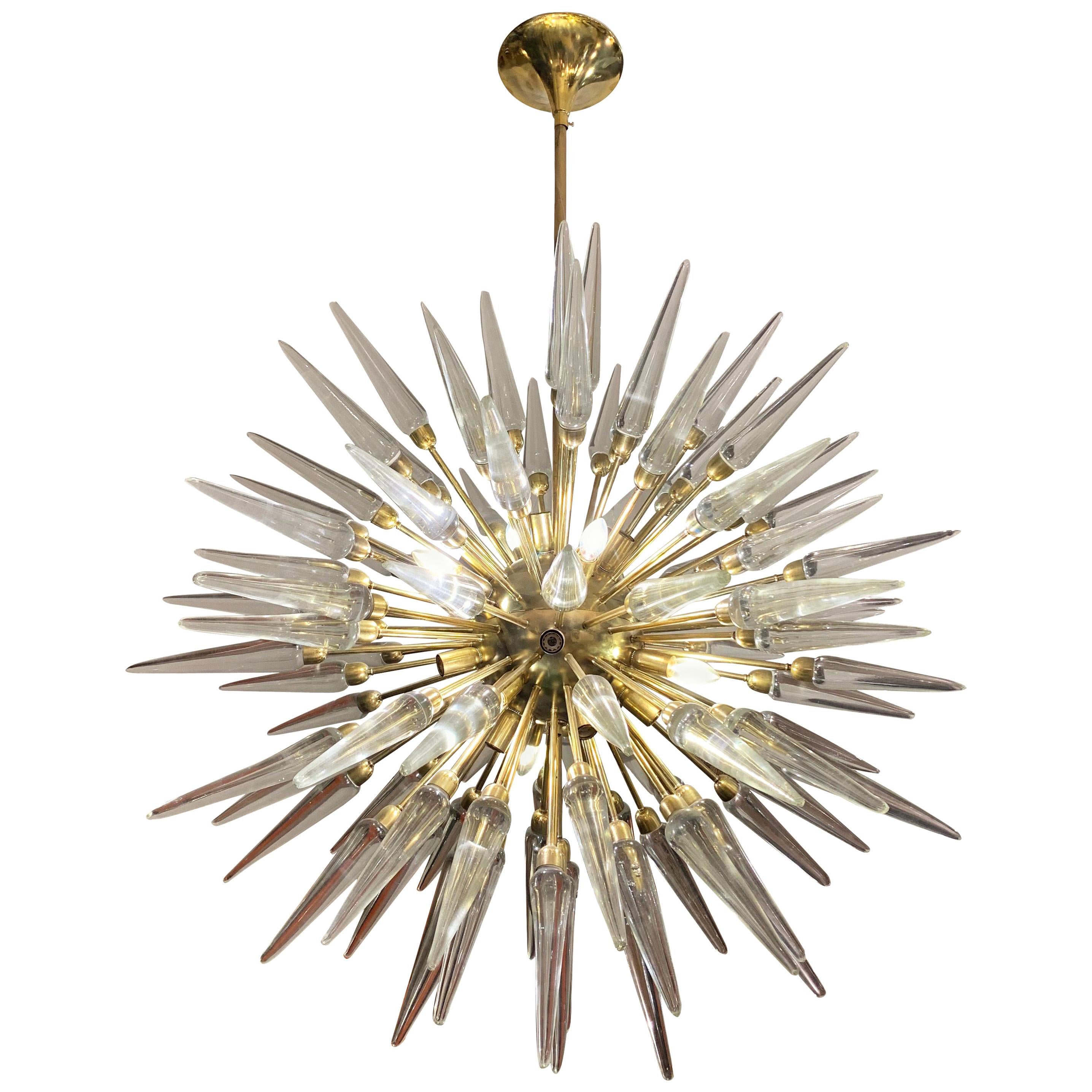 Lampadario Sputnik in ottone con punte di vetro trasparente di Murano, anni
70