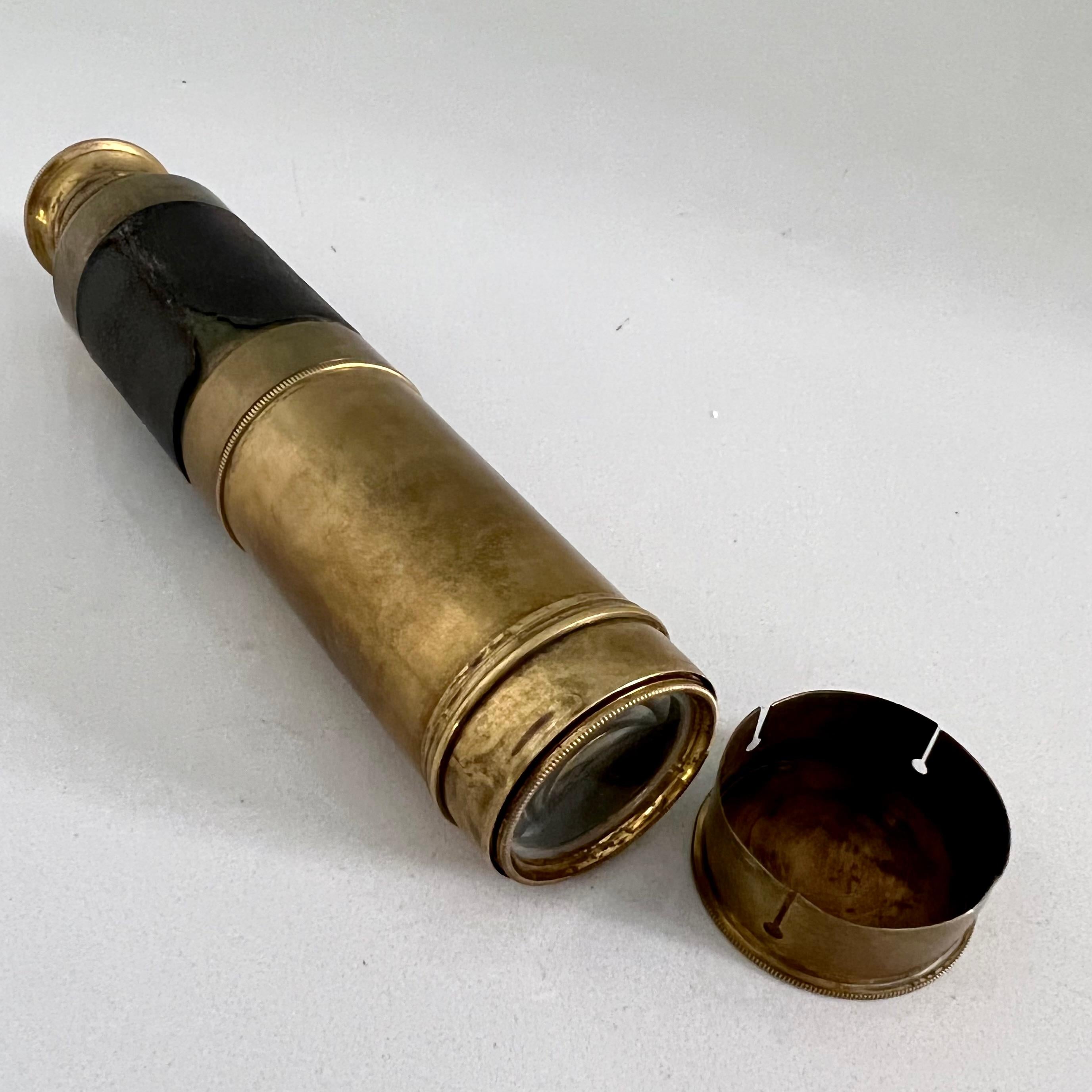Brass Spyglass Collapsible Telescope with Leather Handle  In Good Condition For Sale In Los Angeles, CA