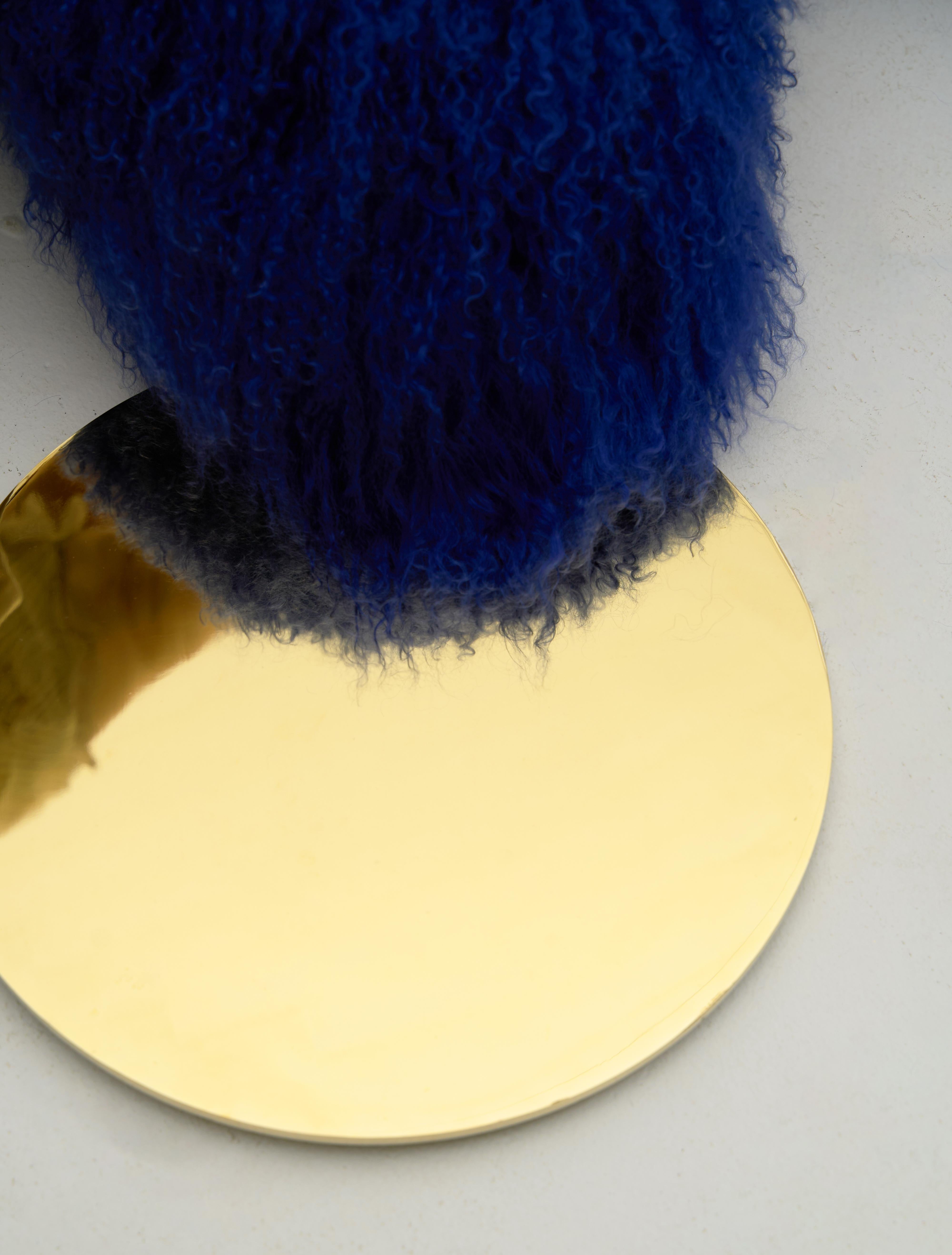 Specchio in ottone, acciaio inossidabile e lana X-Miroir di Studio A In condizioni Nuovo in vendita a Geneve, CH