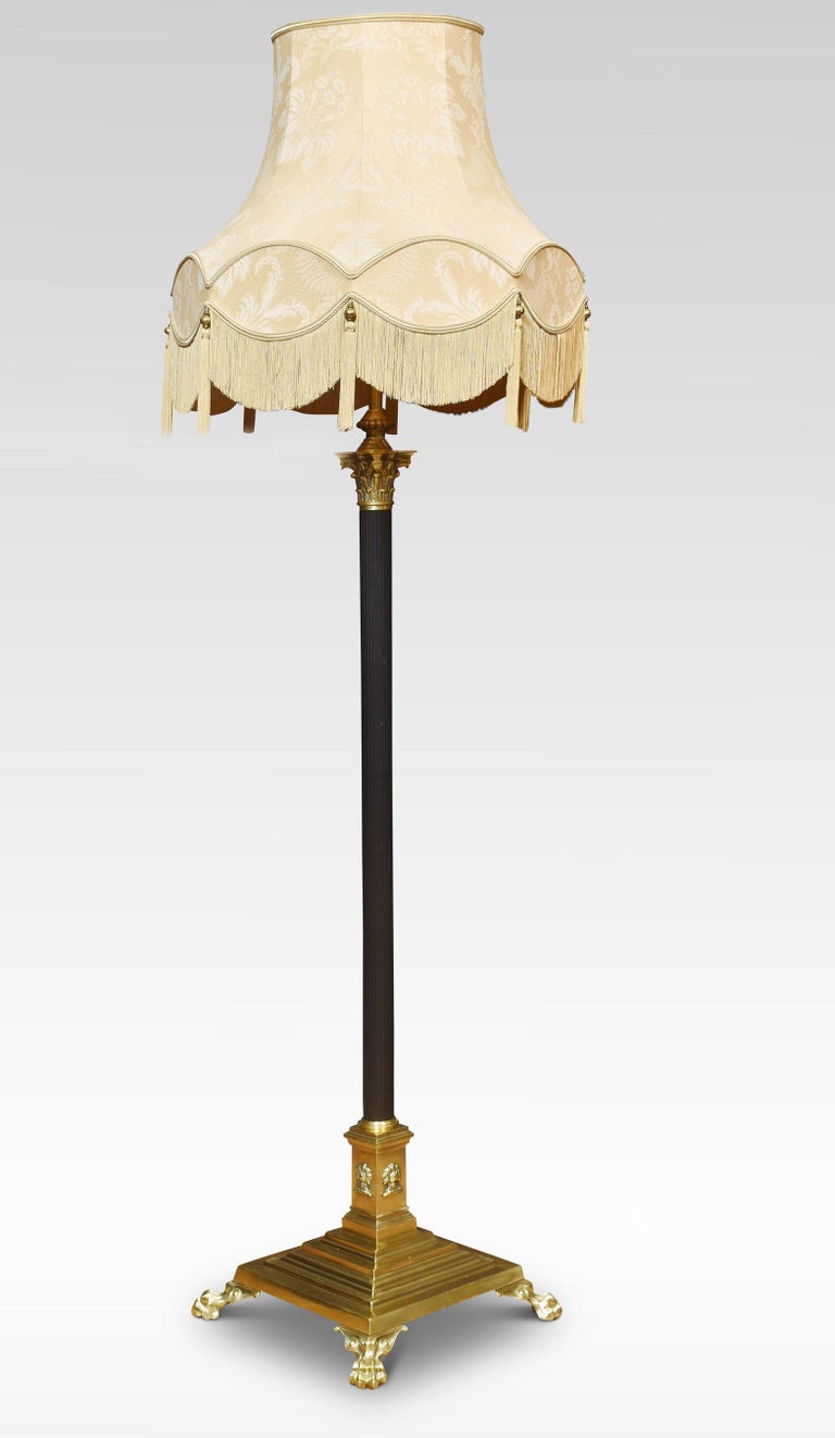 Stor eg i morgen kommentator Brass standard lamp For Sale at 1stDibs