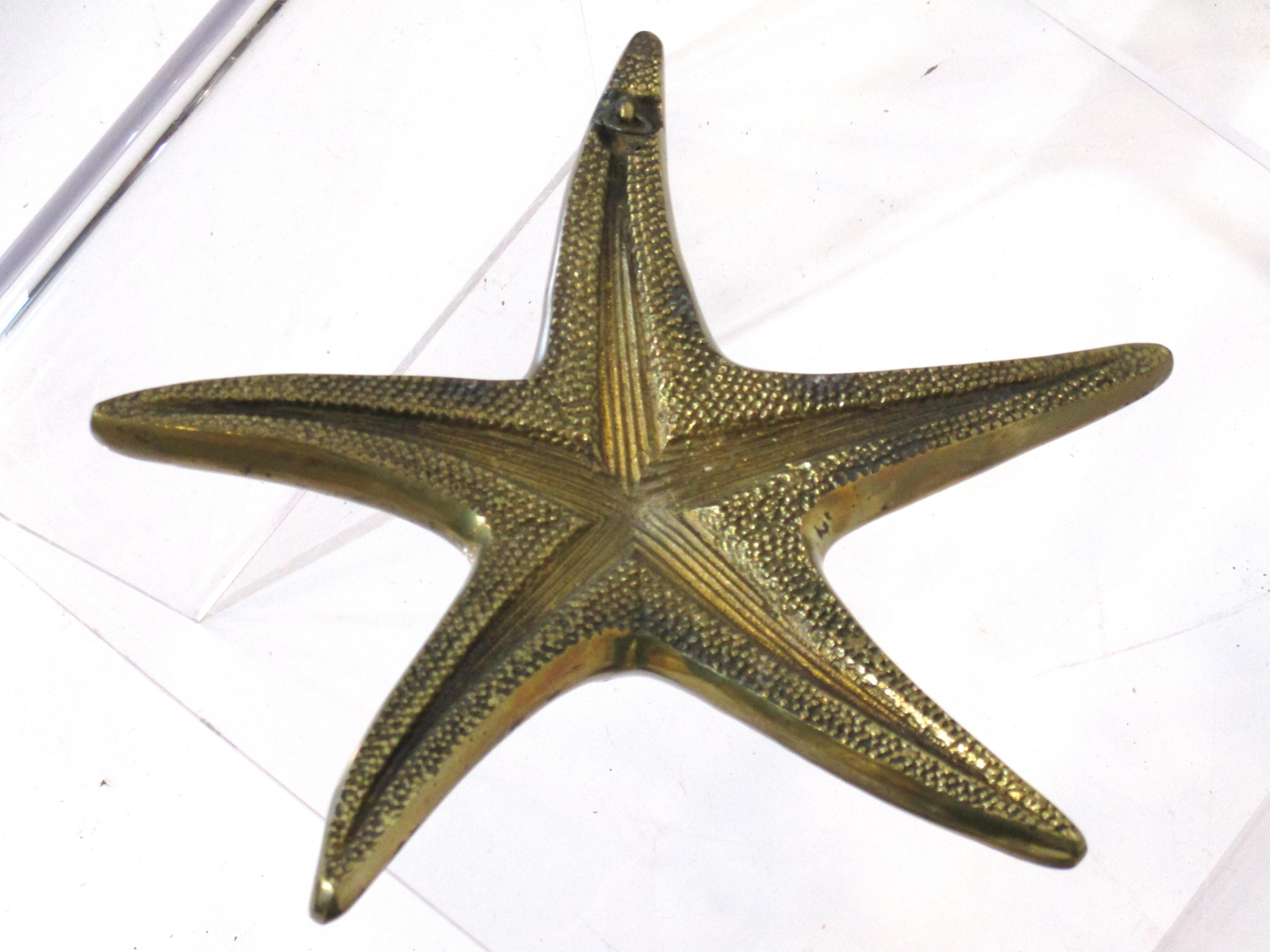 Brass Starfish Sculpture / Paperweight In Good Condition For Sale In Cincinnati, OH