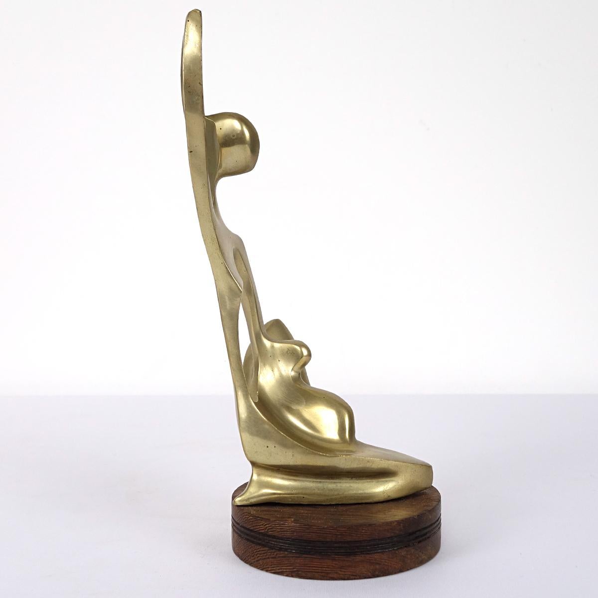 Brass Statue of Stylized Mother with Child in Hagenauer Werkstätte Style For Sale 1