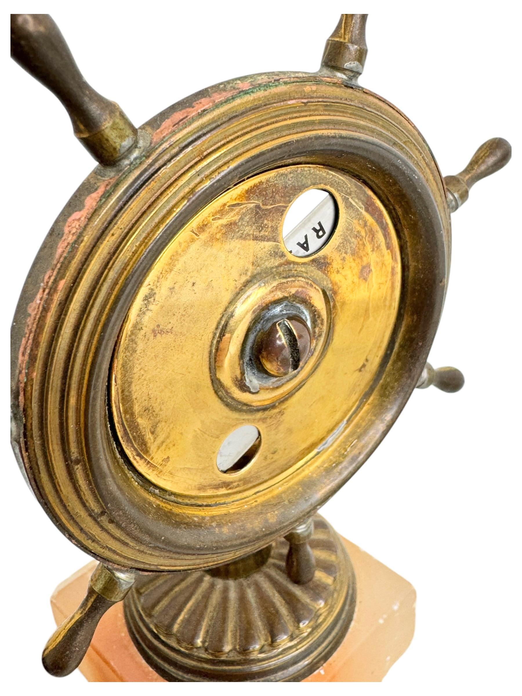 Métal Coupe-cigare en laiton pour volant, Vintage Austria, 1930s en vente