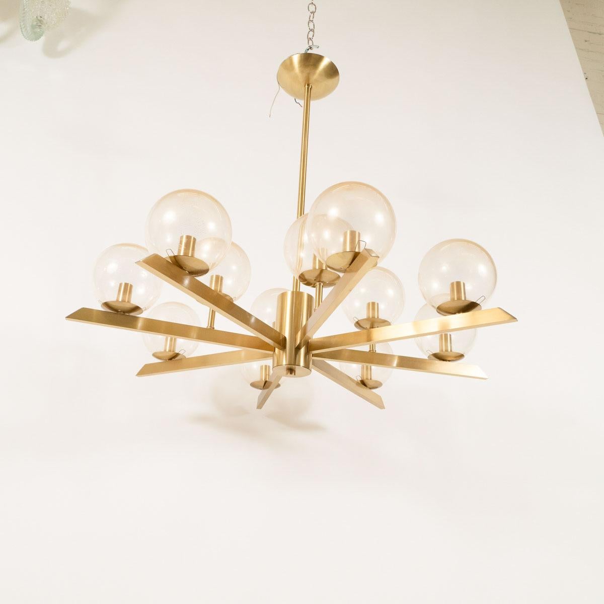 Mid-Century Modern Brass Sunburst Style Chandelier with Glass Globes For Sale