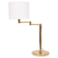 Lampe de bureau à bras pivotant en laiton    Deknudt   1970s
