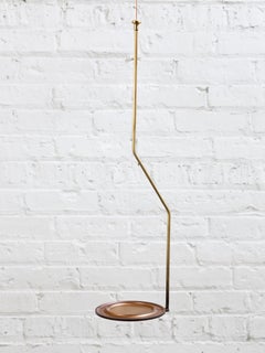 Table à boissons pivotante en laiton par Gentner Design