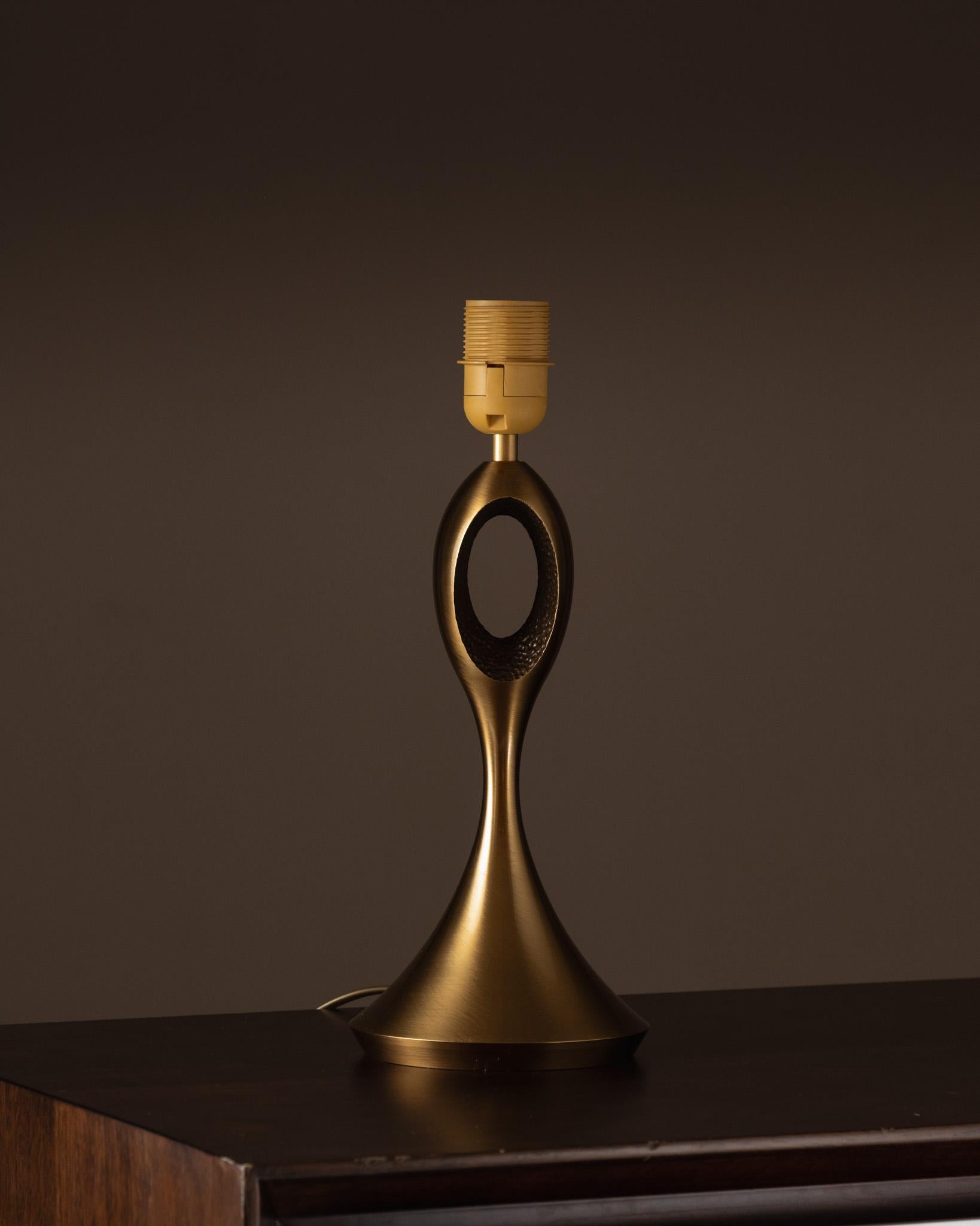 Brass Table Lamp, 2000s In Excellent Condition For Sale In PARIS, FR