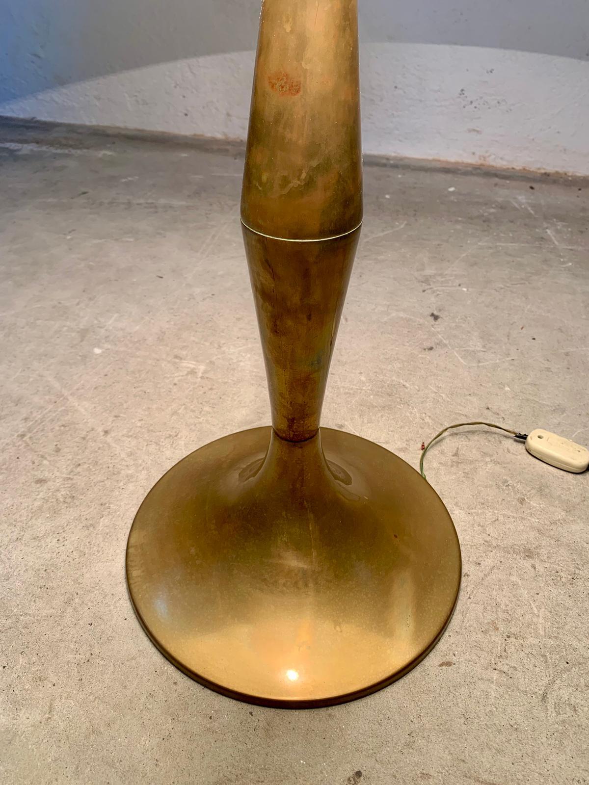 Brass table lamp and fabric lampshade, 1950s, italy. in vendita 4
