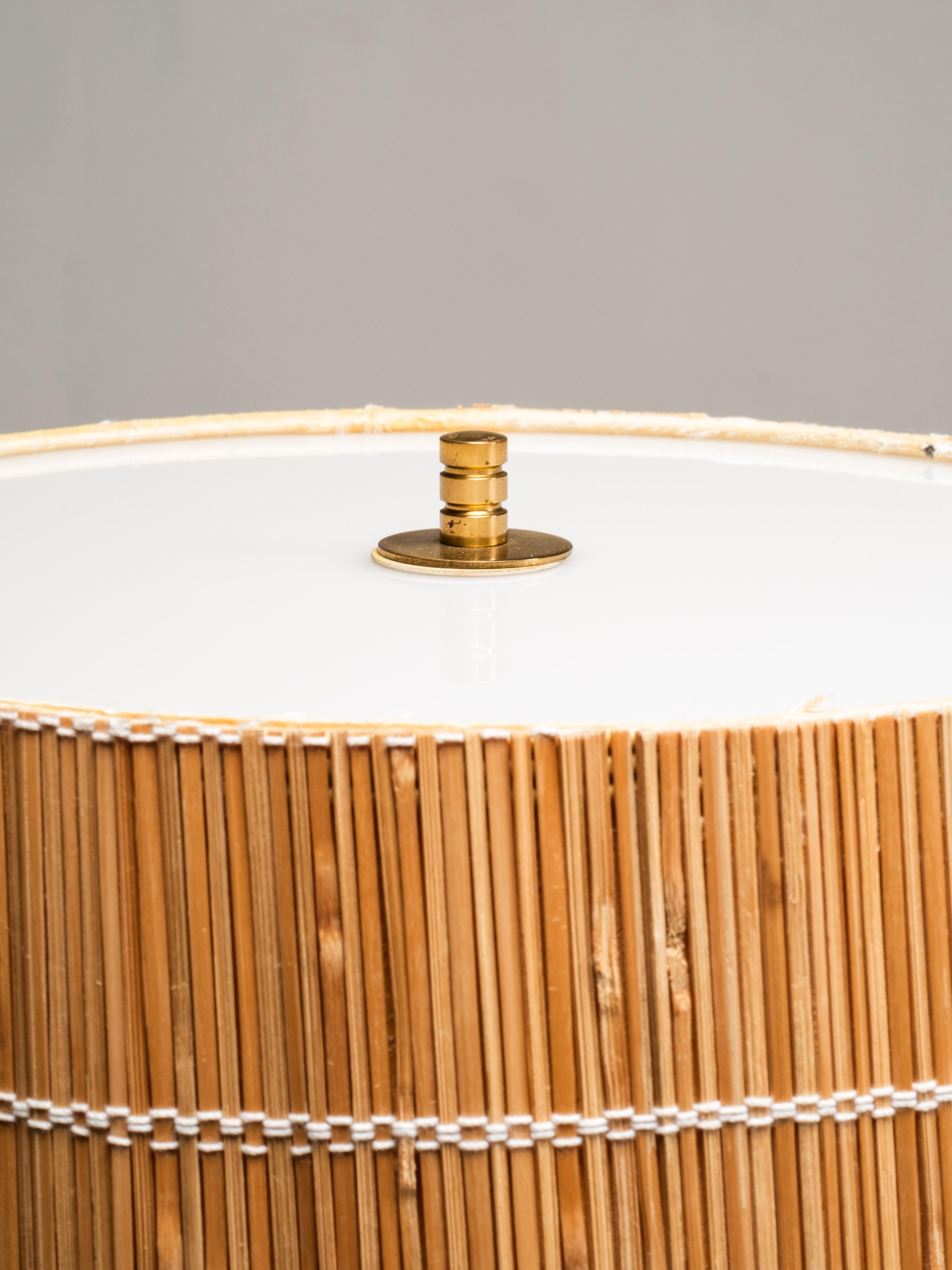 Lampada da tavolo in ottone B-024 di Alf Svensson e Yngvar Sandström per Bergboms, 1960 in vendita 5