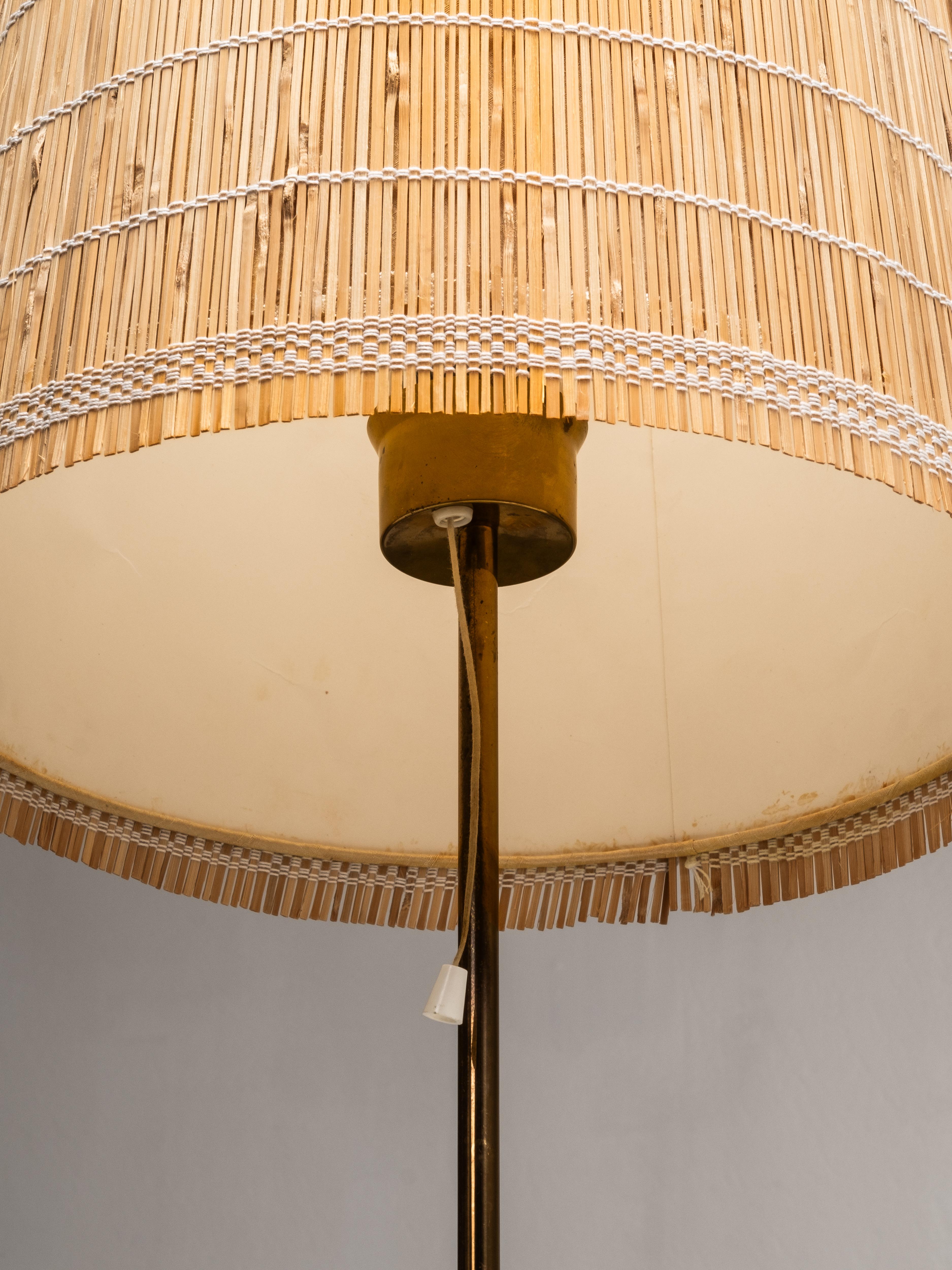 Lampada da tavolo in ottone B-024 di Alf Svensson e Yngvar Sandström per Bergboms, 1960 in vendita 6