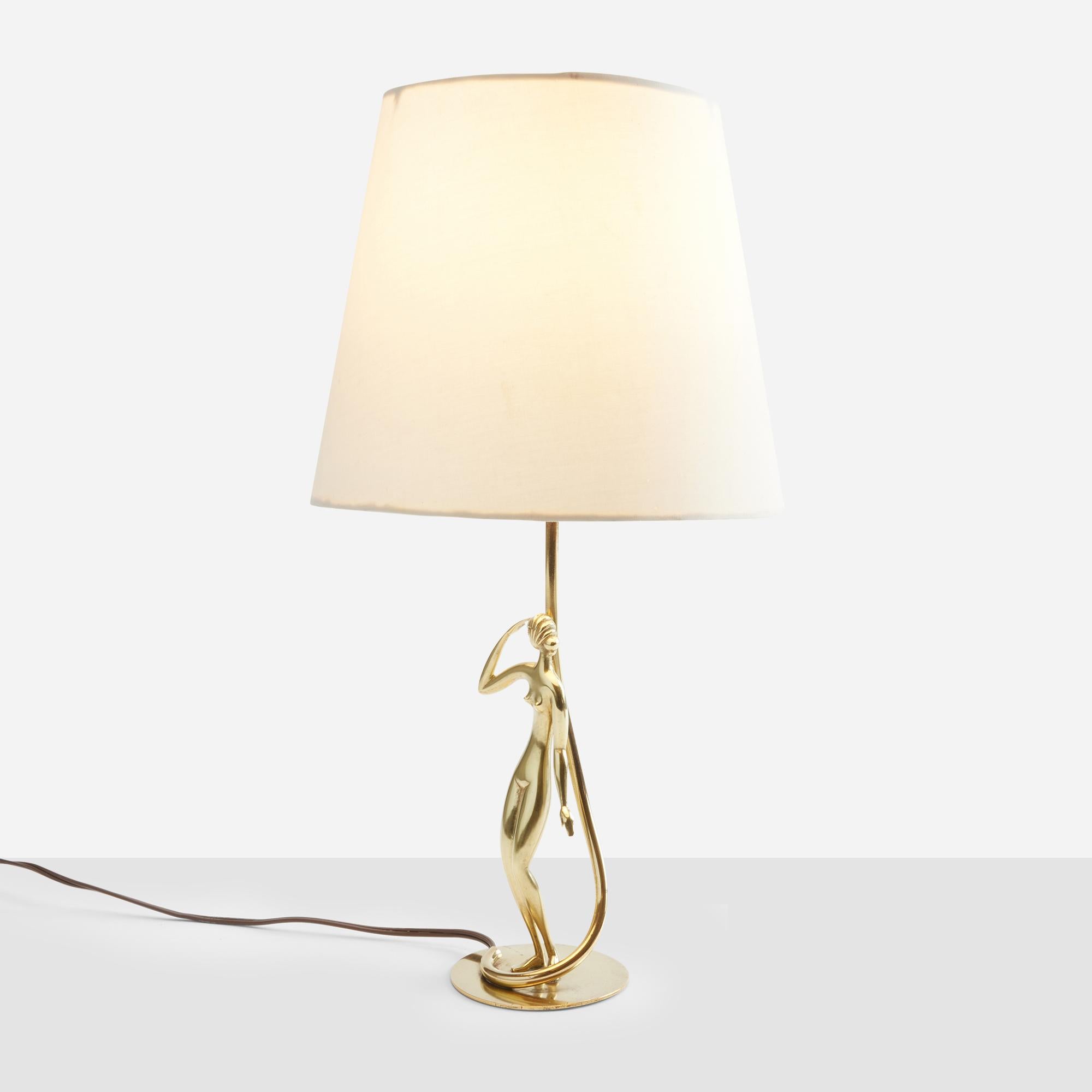 Moderne Lampe de table en laiton de Karl Hagenauer en vente