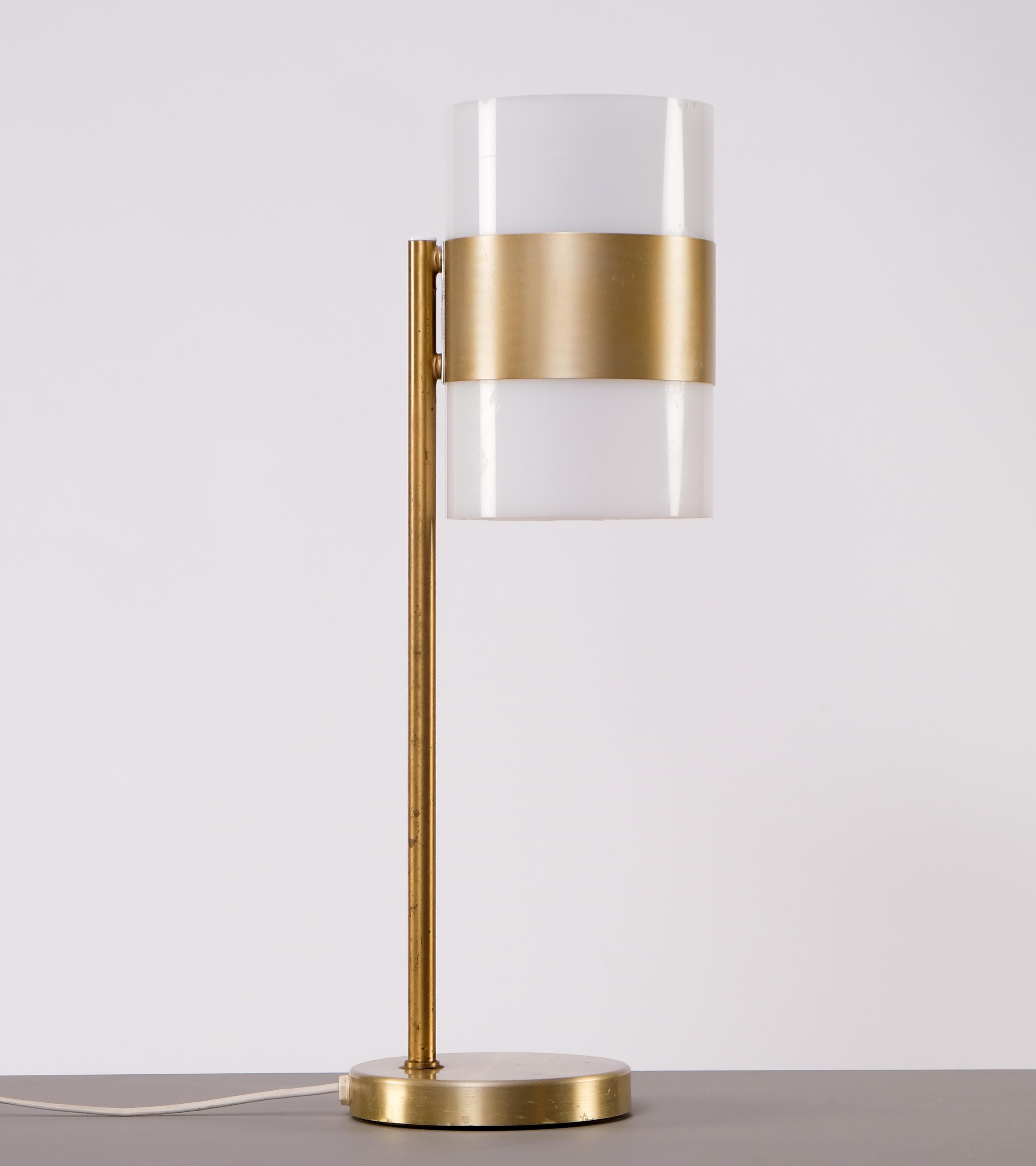 Lampe de bureau en laiton par Luxus, Suède, années 1960 en vente 3