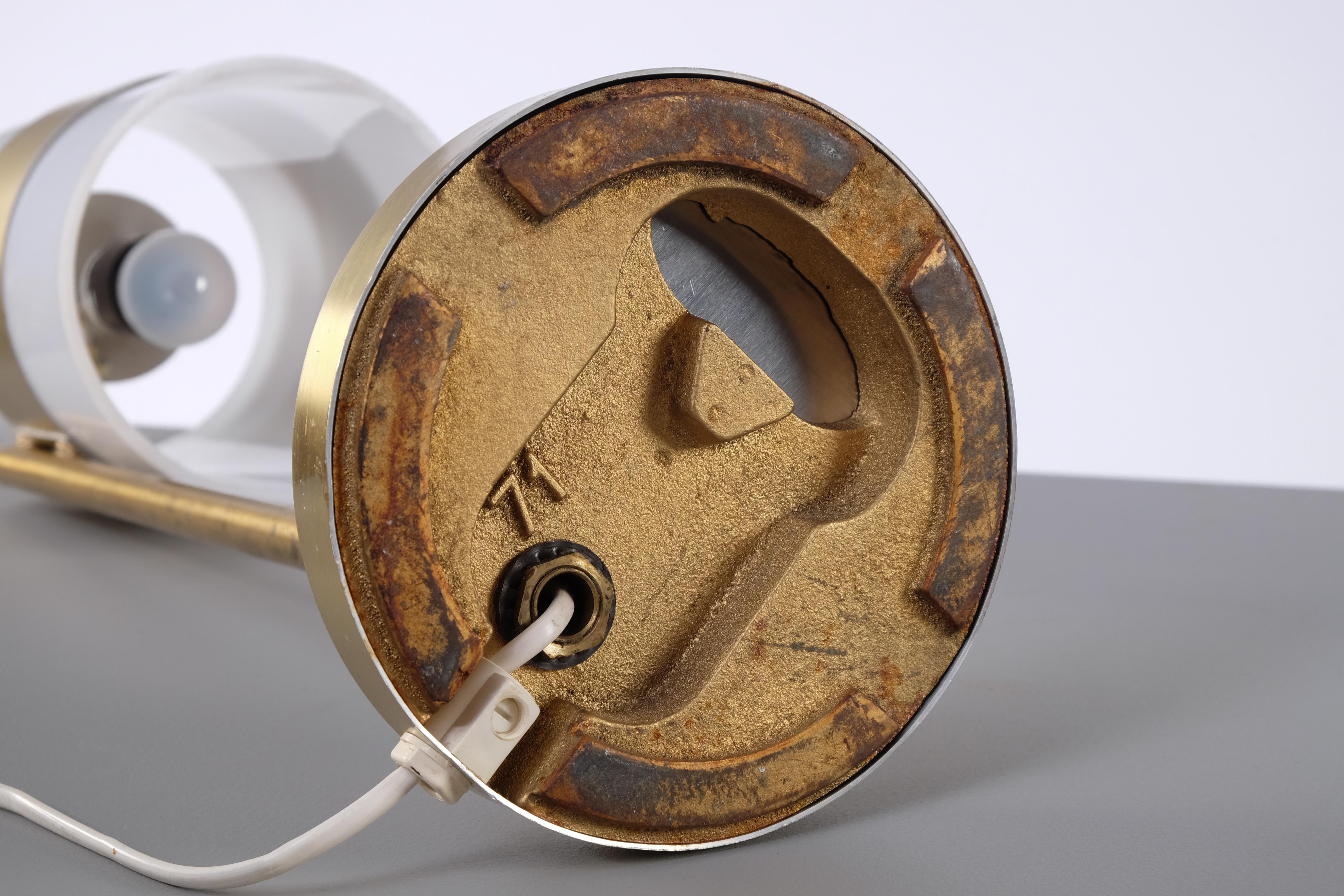 Lampe de bureau en laiton par Luxus, Suède, années 1960 en vente 2