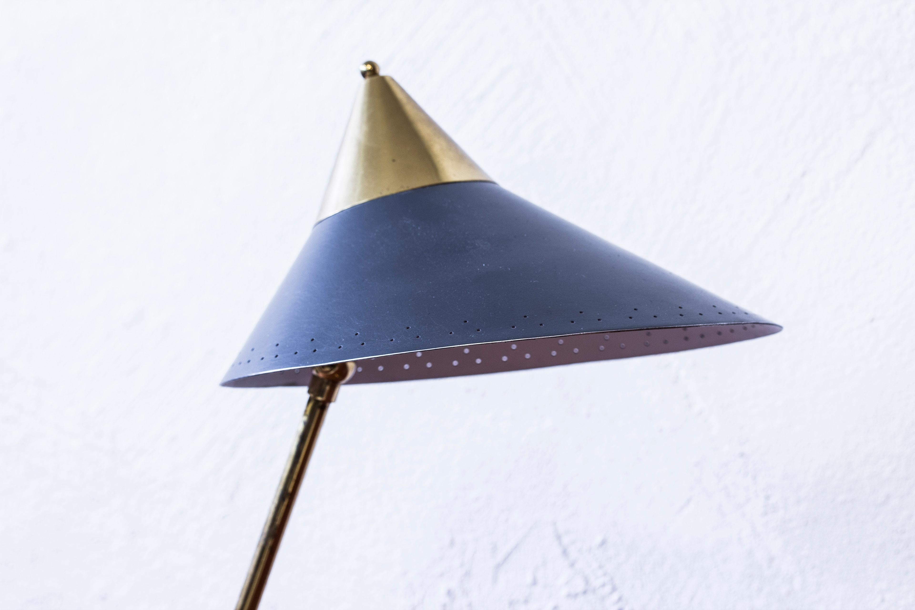 Mid-20th Century Brass Table Lamp by Svend Aage Holm Sørensen, Denmark, 1950s