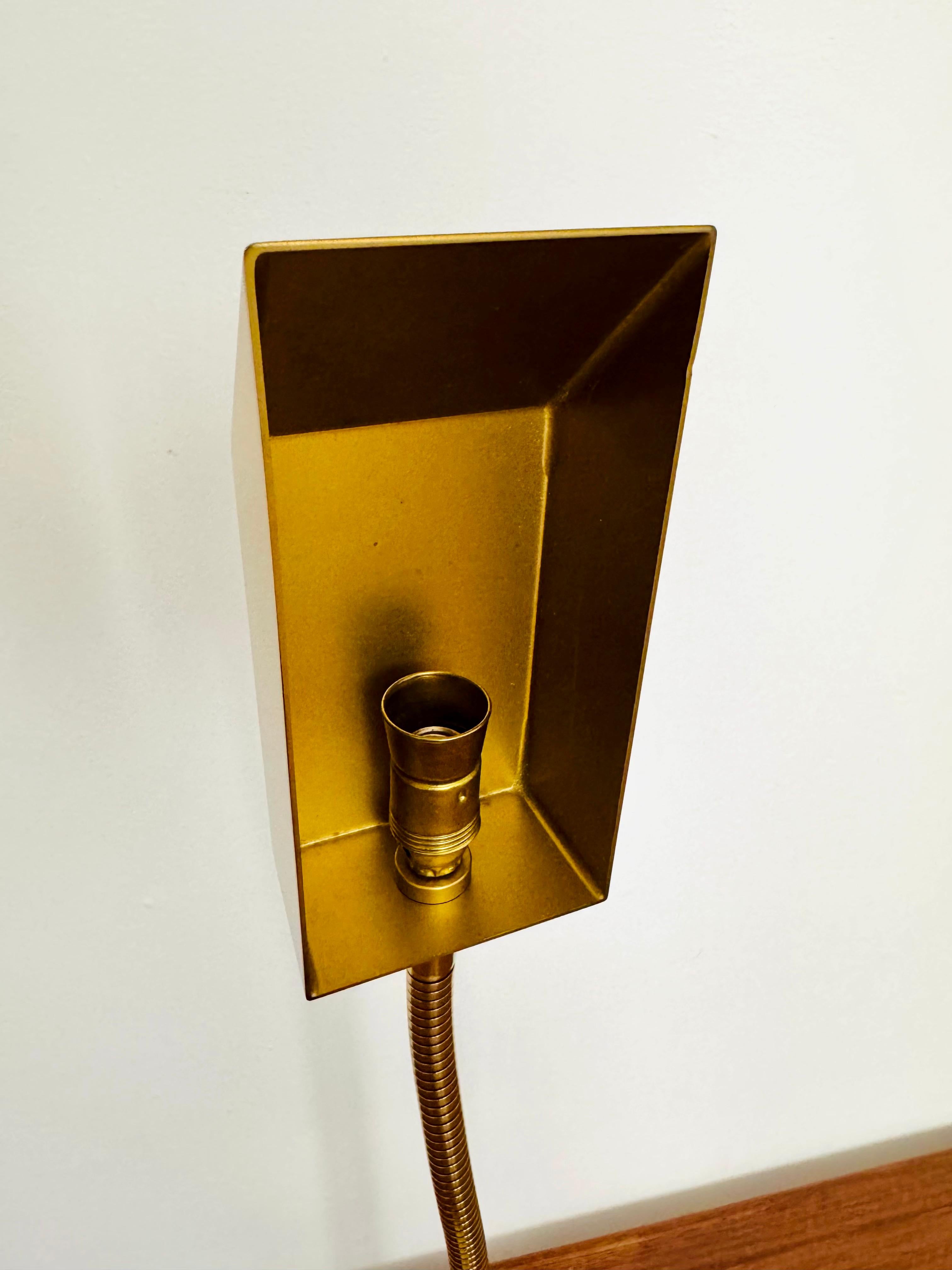 Lámpara de mesa de latón by Colección Vereinigte Werkstätten en venta 7