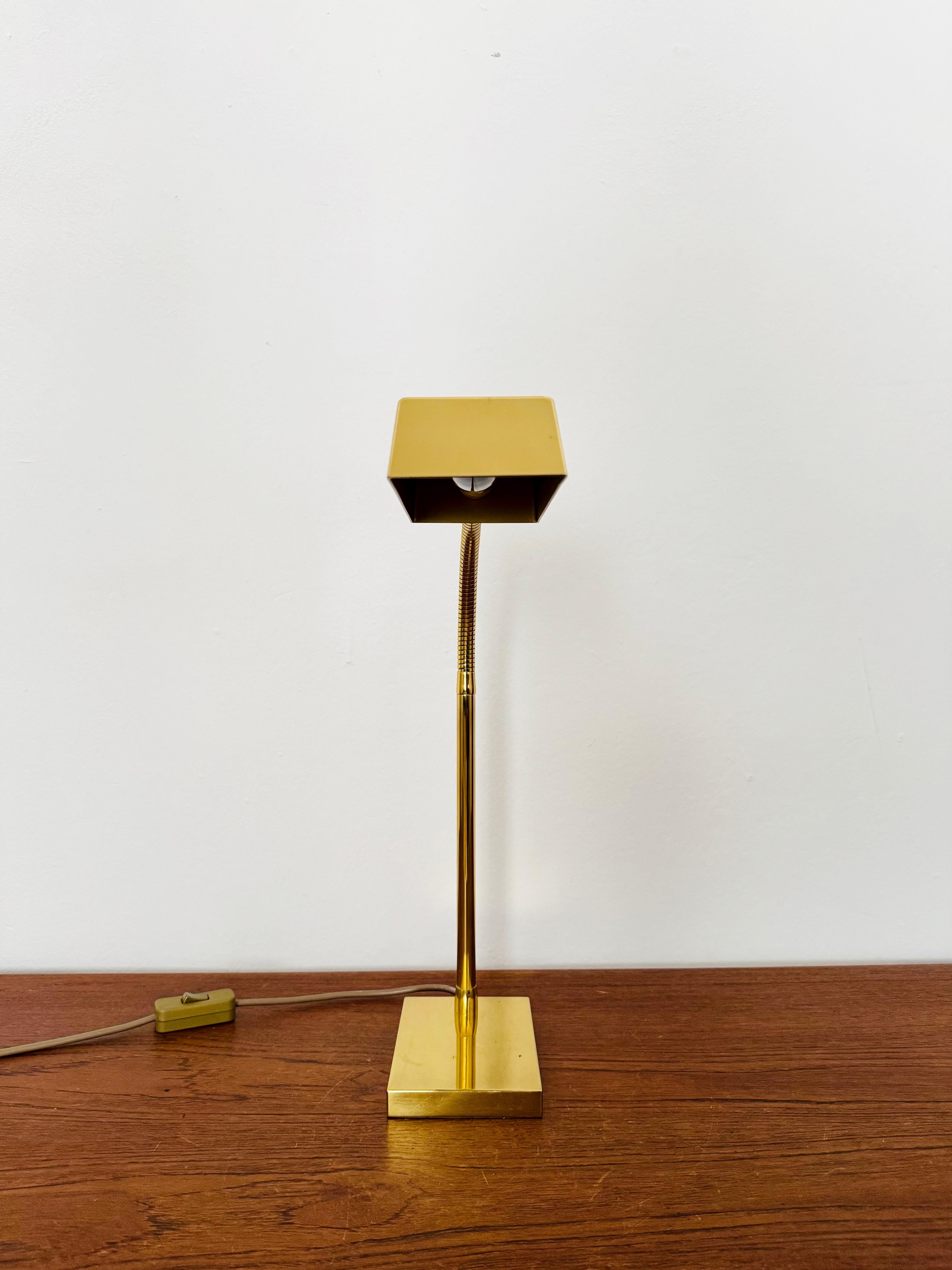 Lámpara de mesa de latón by Colección Vereinigte Werkstätten Latón en venta
