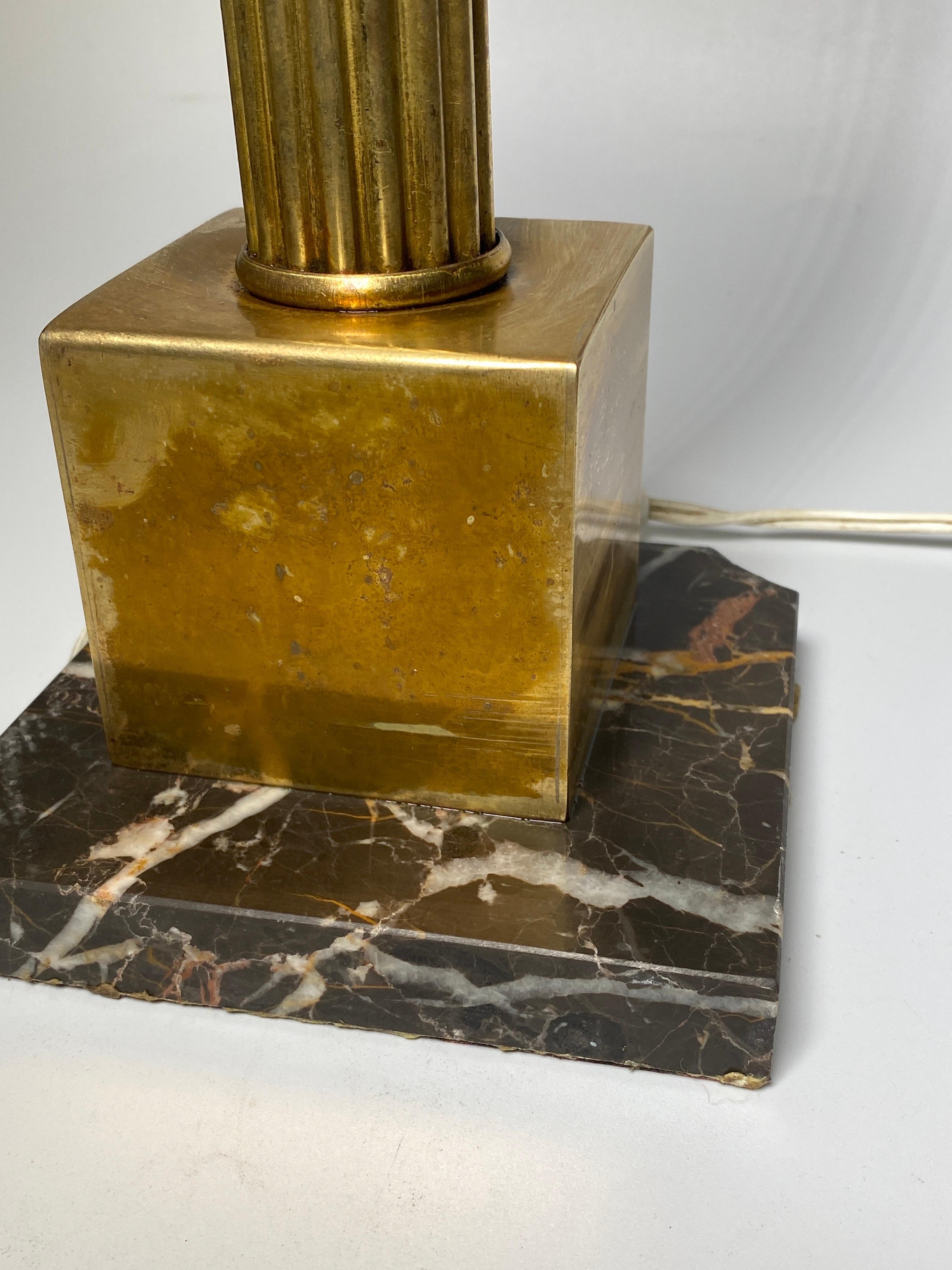 Brass Table Lamp, Classical Style, Marble Base, France 19th Century For Sale 4