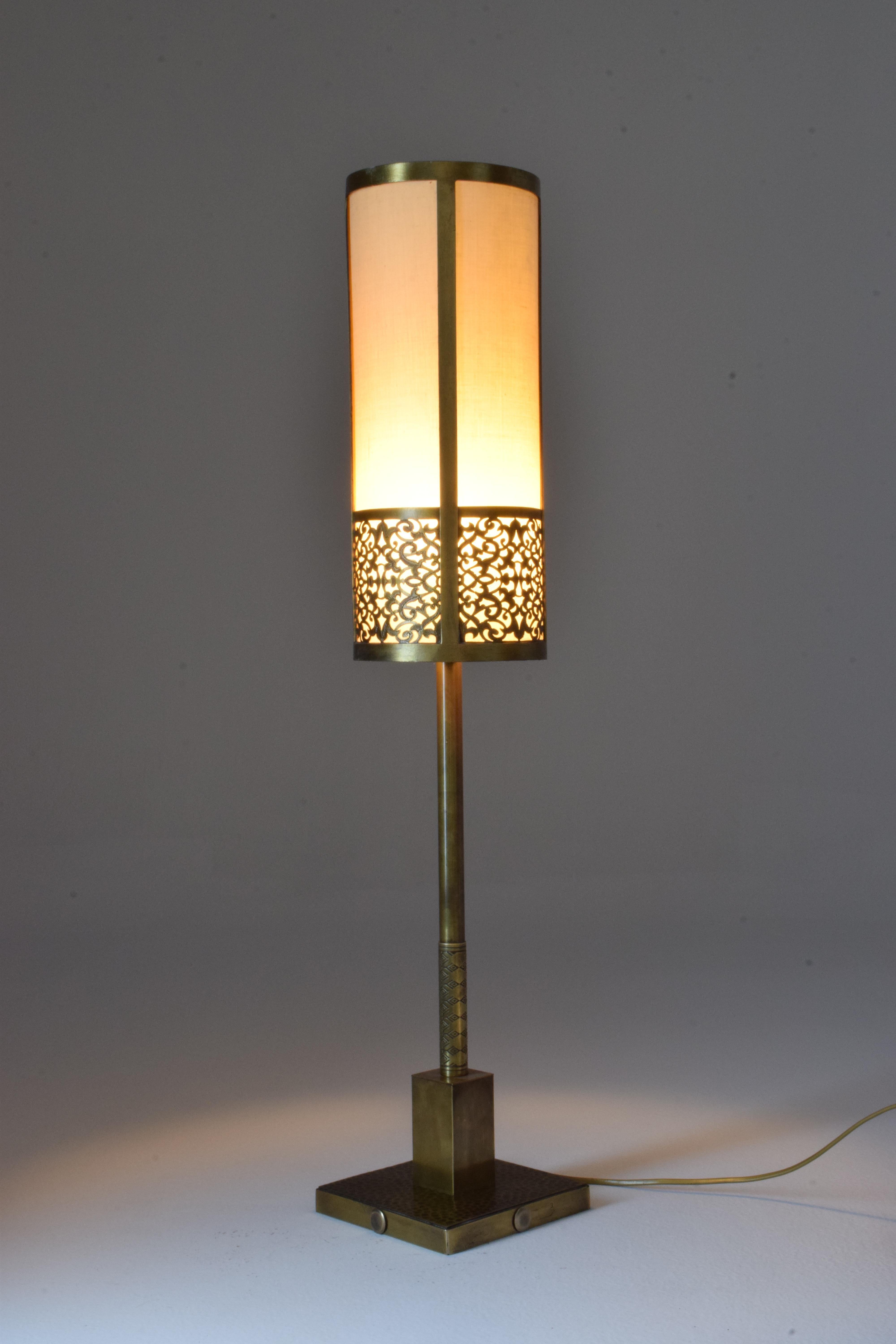Contemporary Brass Table Lamp, Confinement Collection by JAS For Sale