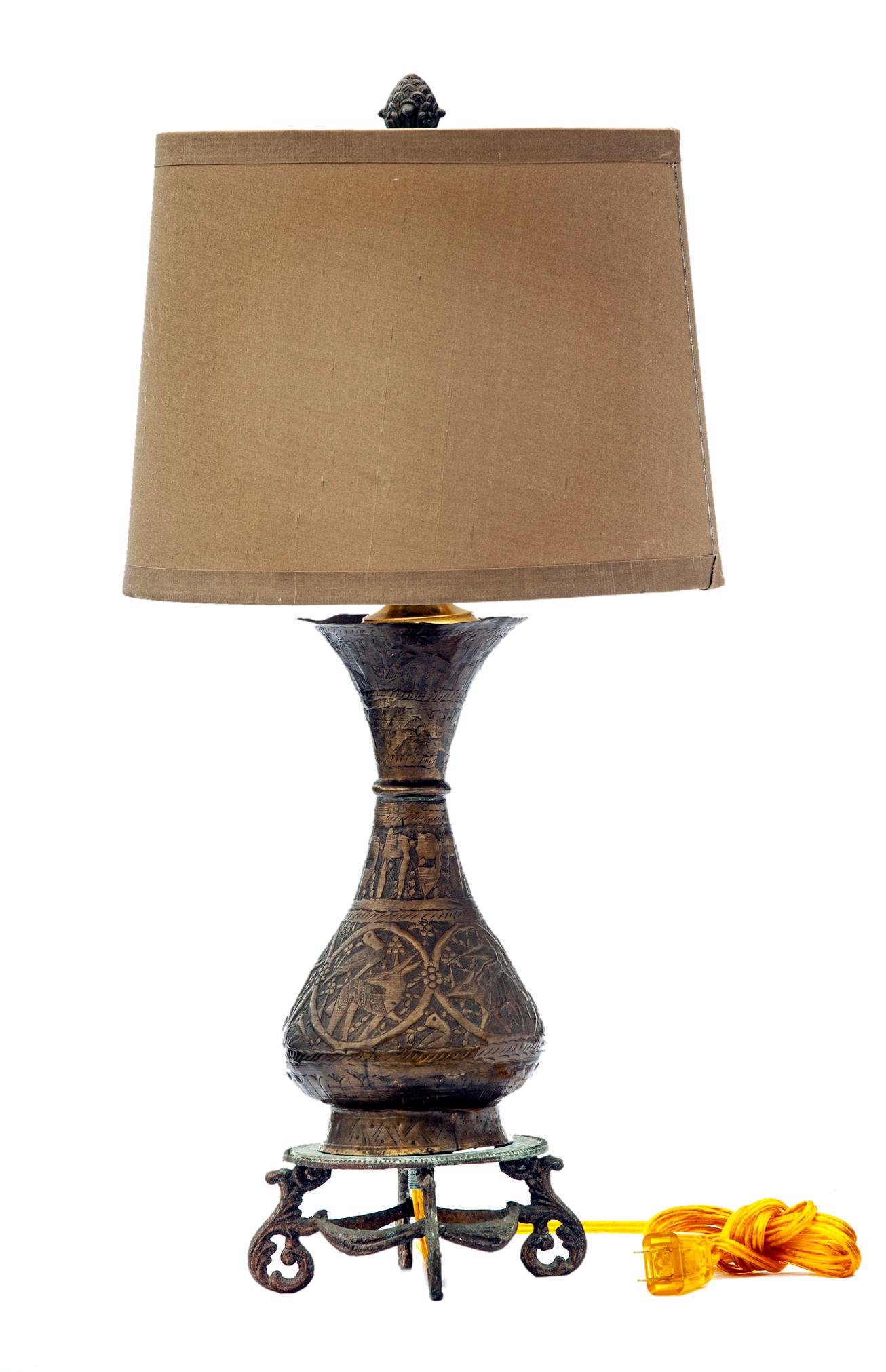 Rustic Brass Table Lamp Curved Leg Pedestal