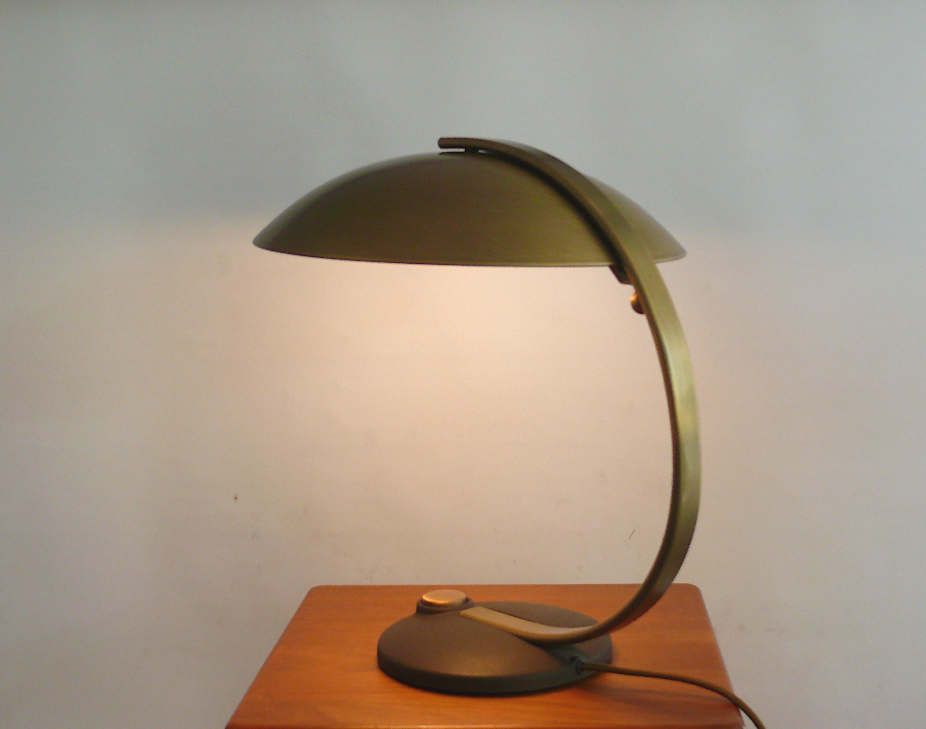 Mid-Century moderno Lampada da tavolo in ottone, Lampada da tavolo, Egon Hillebrand, Germania, anni '60