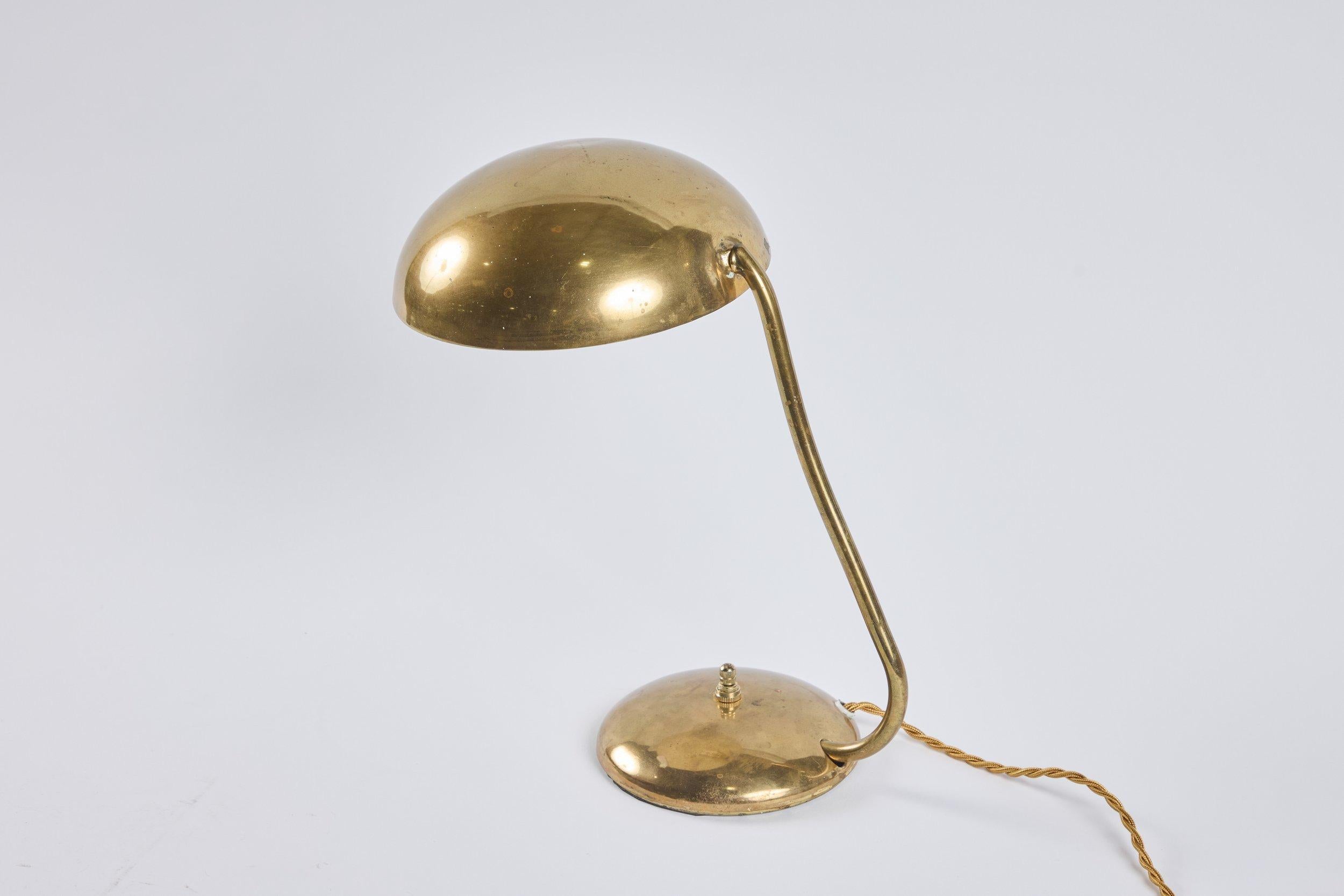 Lampe de table en laiton Excellent état - En vente à Studio City, CA