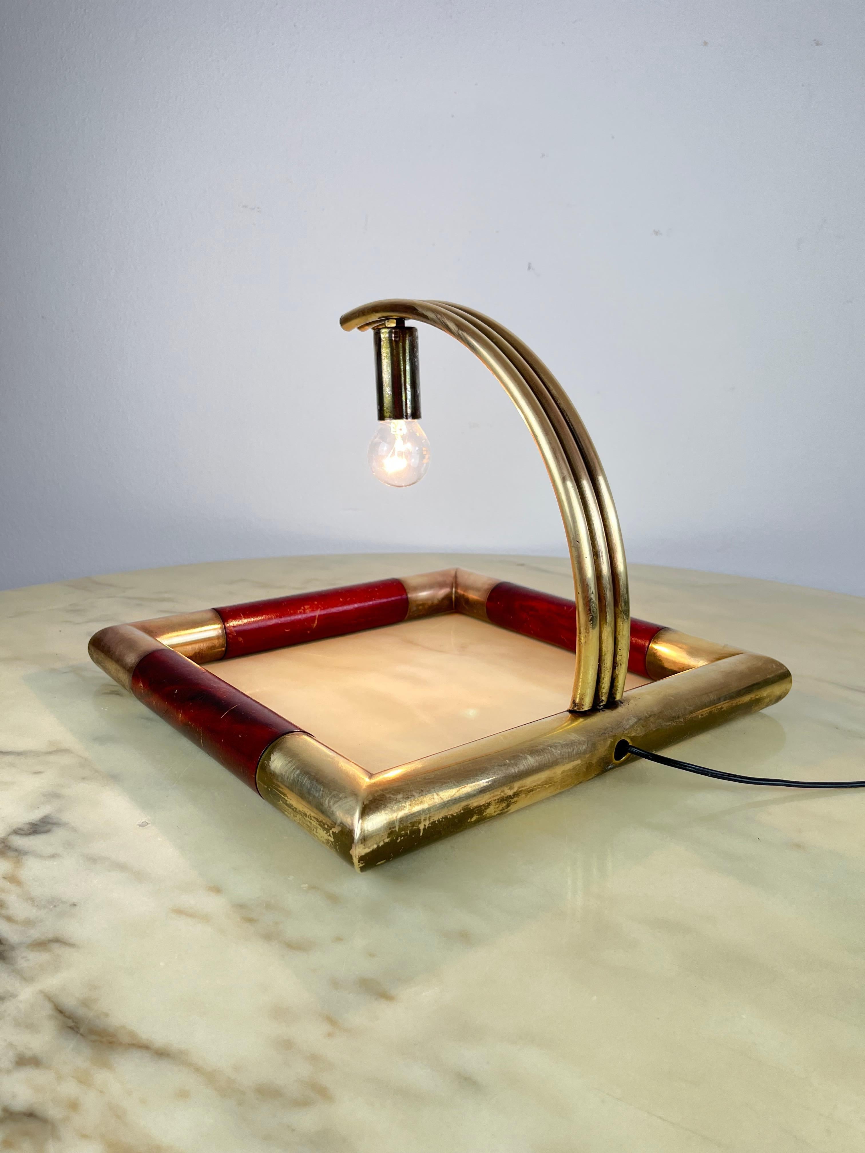 Brass Table Lamp in the Style of Tommaso Barbi Italian Design 1970s For Sale 1