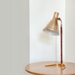 Lampe de bureau en laiton modèle 9224 conçue par Paavo Tynell pour Idman, Finlande, années 1950