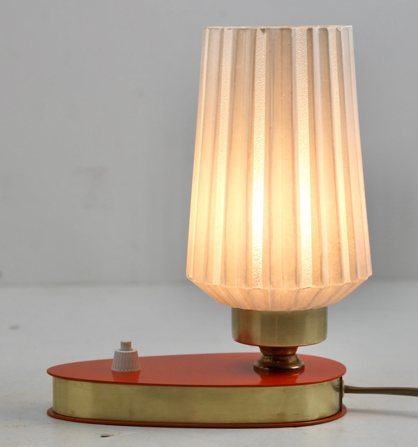 Brass Table Lamp or Desk, Set of 2 Midcentury, 1960s In Good Condition For Sale In Verviers, BE