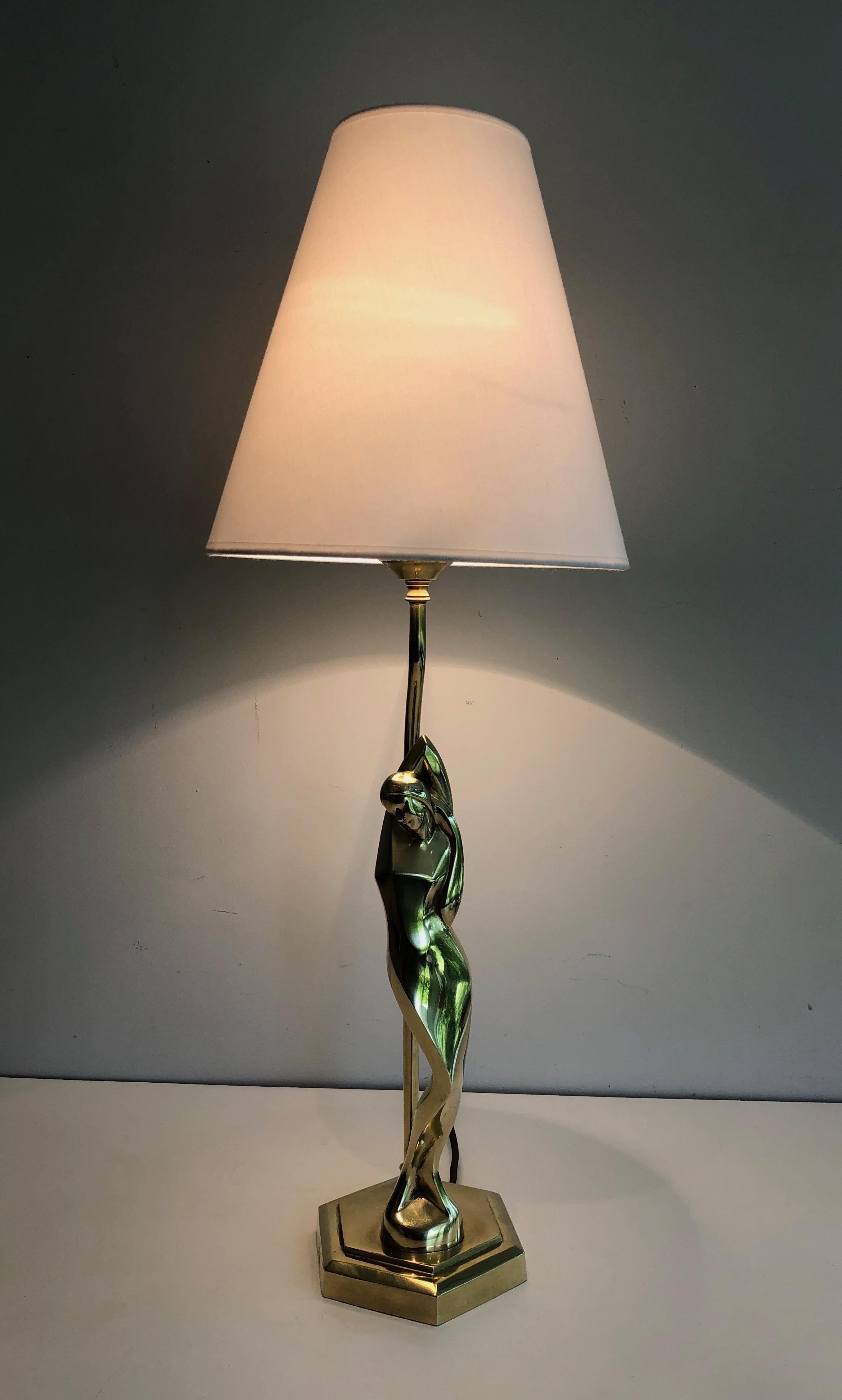 Brass Table Lamp Representing a Stylished Woman For Sale 7