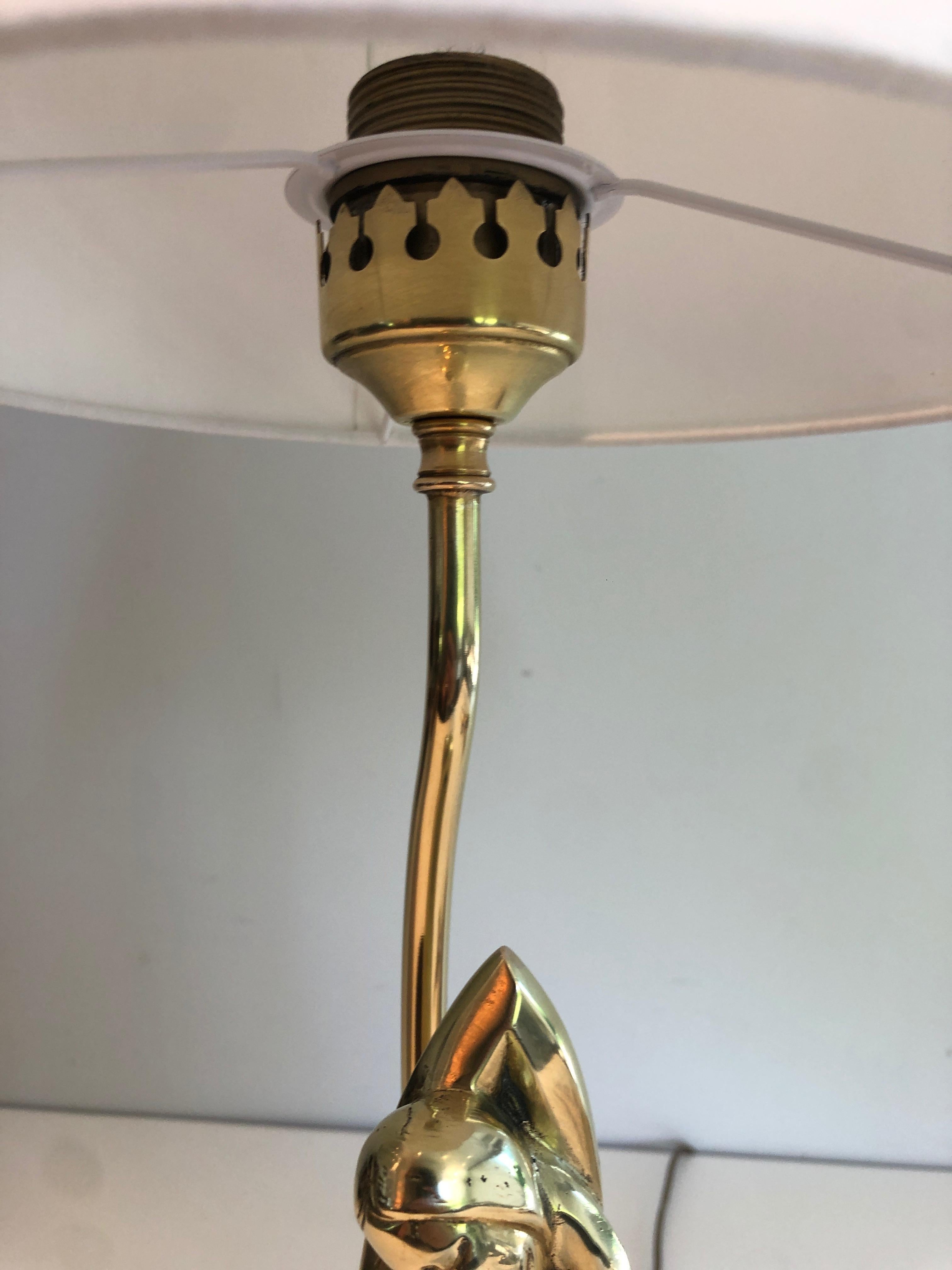 Brass Table Lamp Representing a Stylished Woman For Sale 11