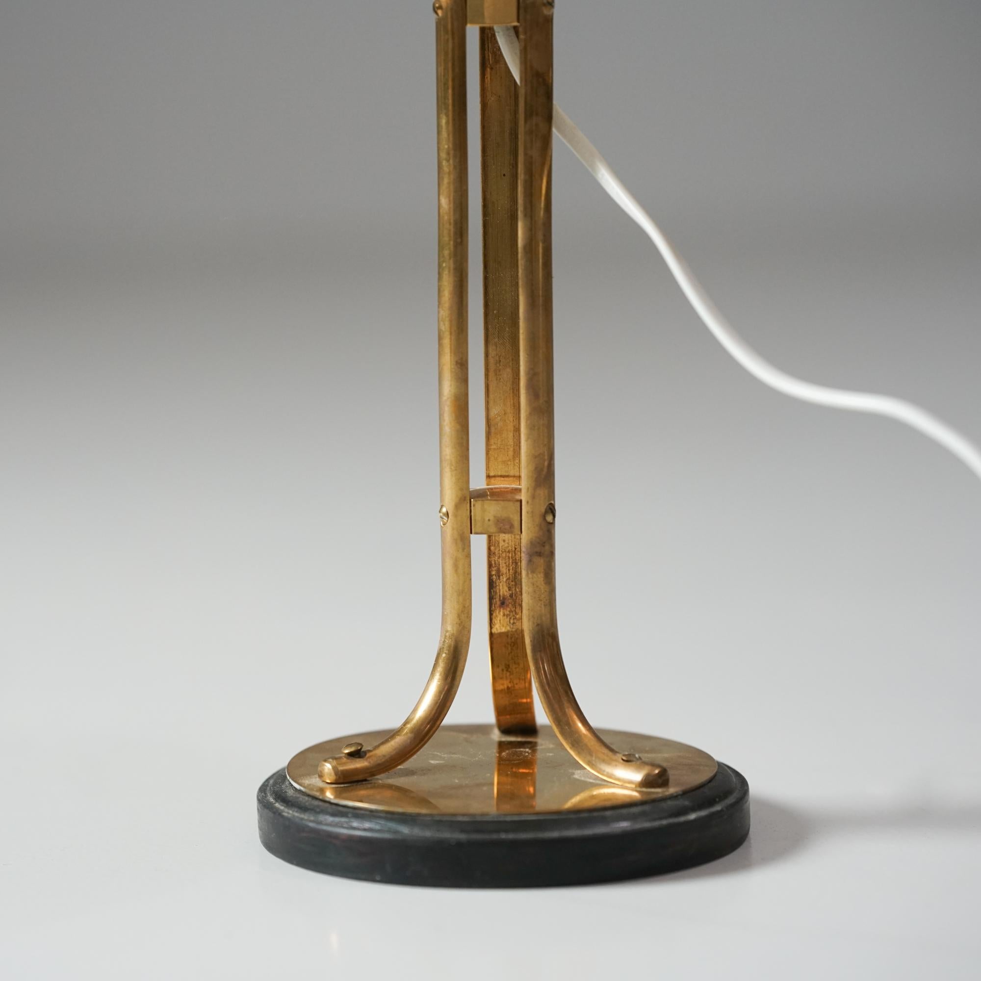 Brass Table Lamp, Sweden, 1940/1950s In Good Condition In Helsinki, Uusimaa